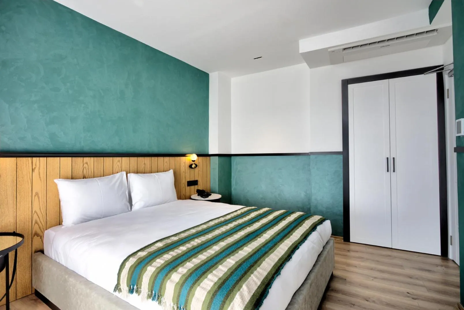 Bed in Fragments Hotel