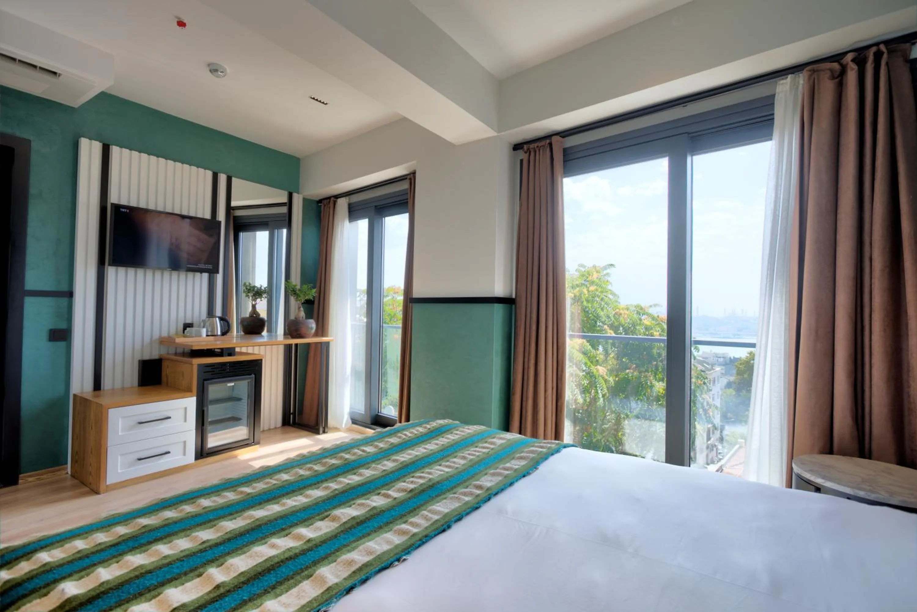 Bed in Fragments Hotel