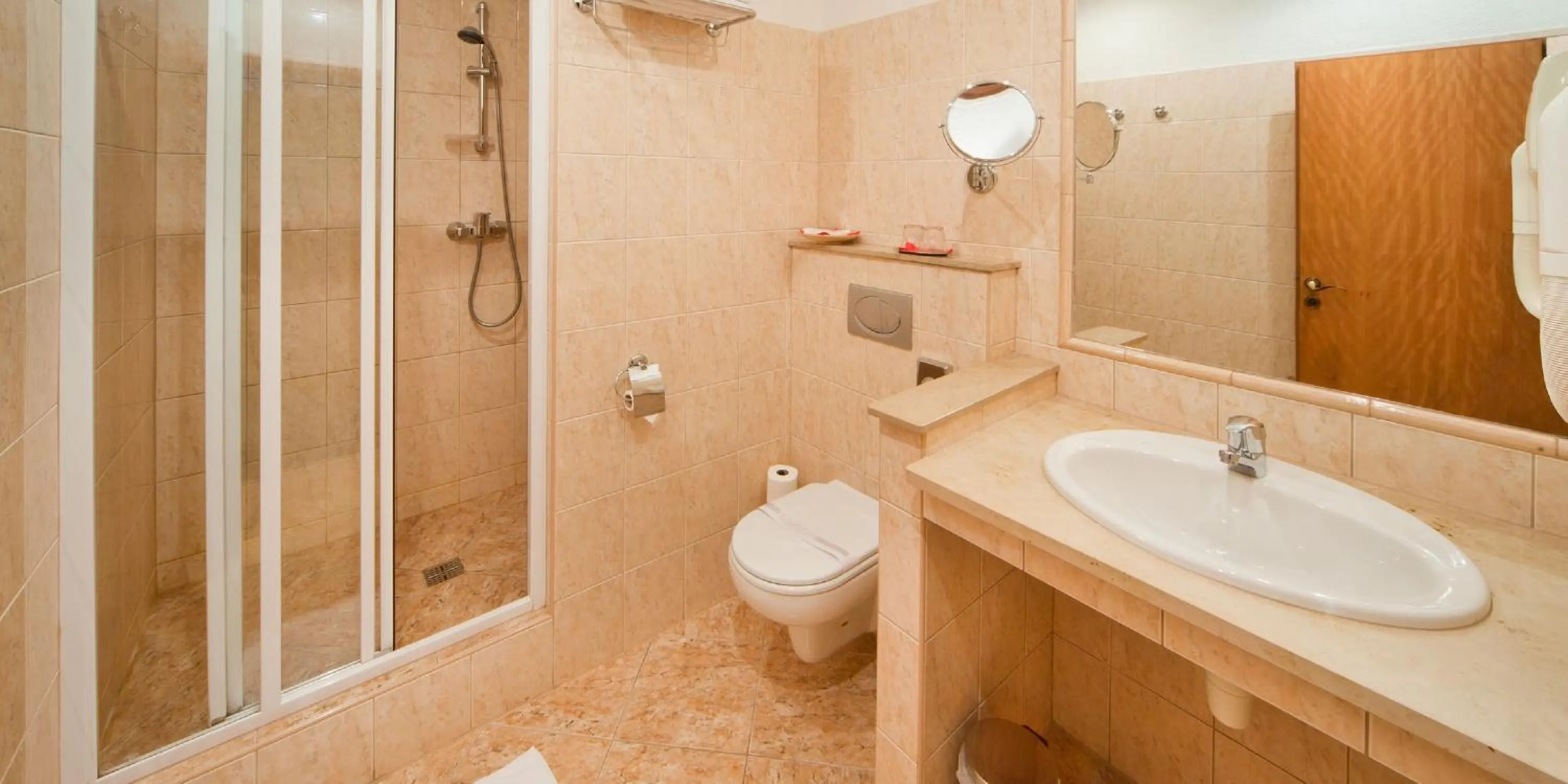 Bathroom in Hotel Panorama