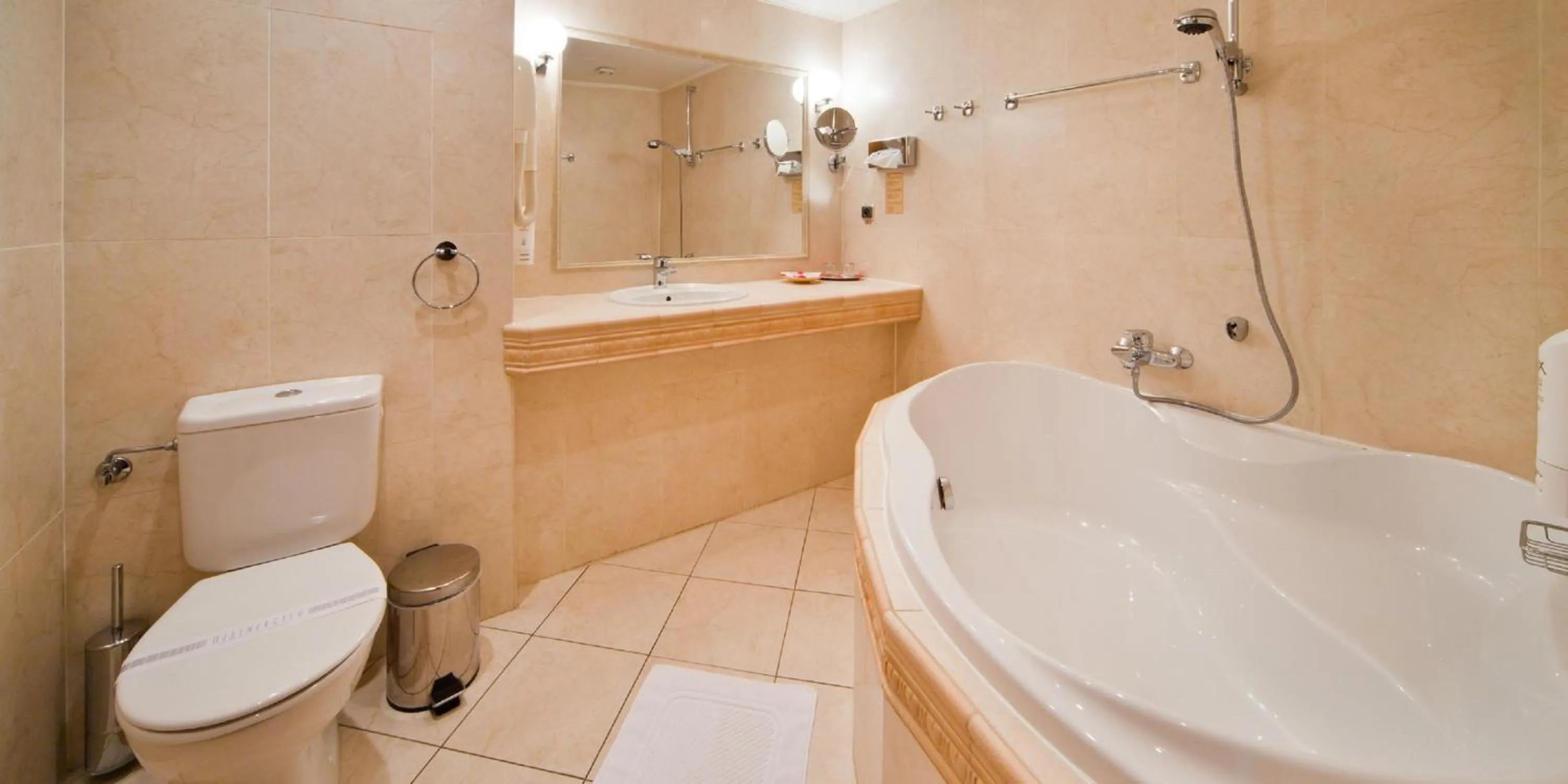 Bathroom in Hotel Panorama