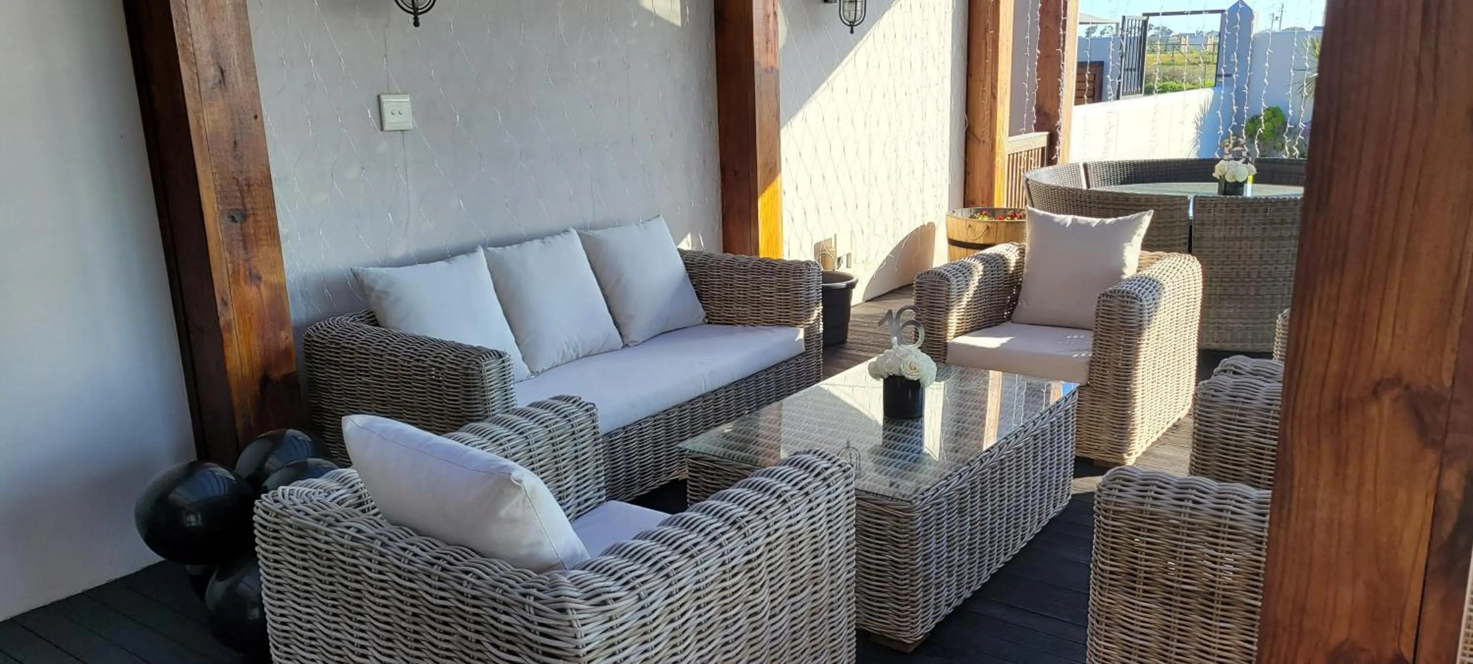 Patio in Rox and Sea Country Lodge