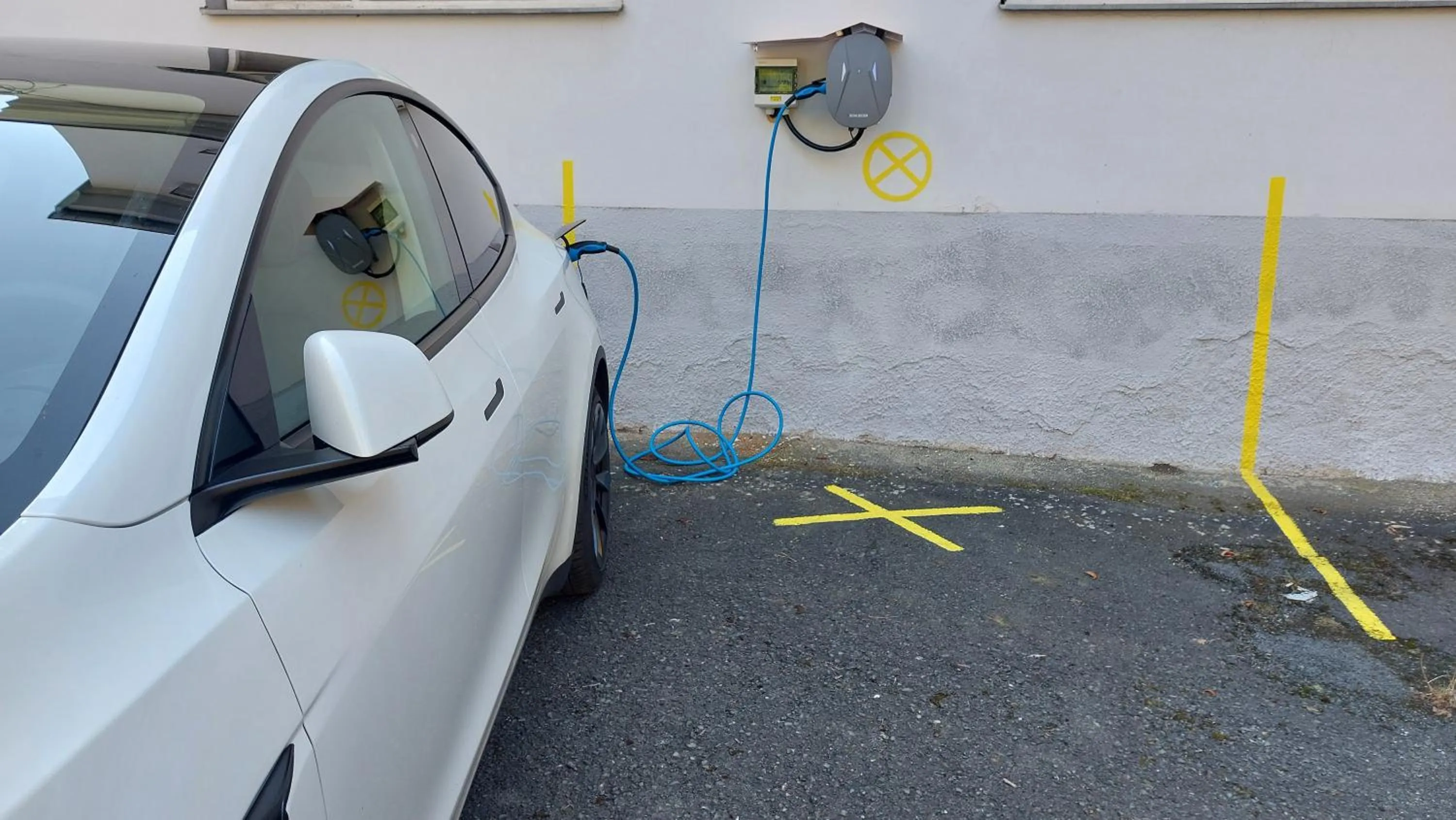 Parking in Hotel Slovan Plzeň