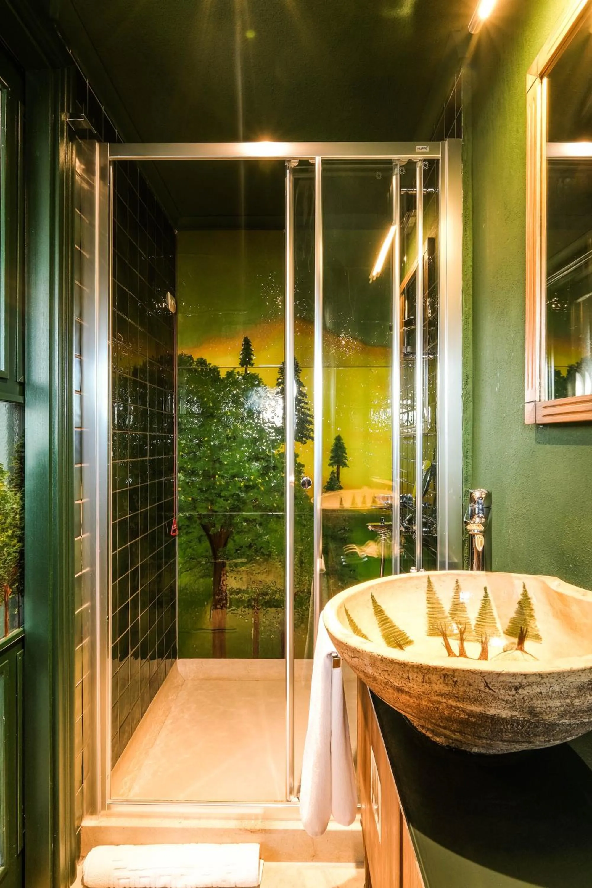 Bathroom in Kocadon Hotel