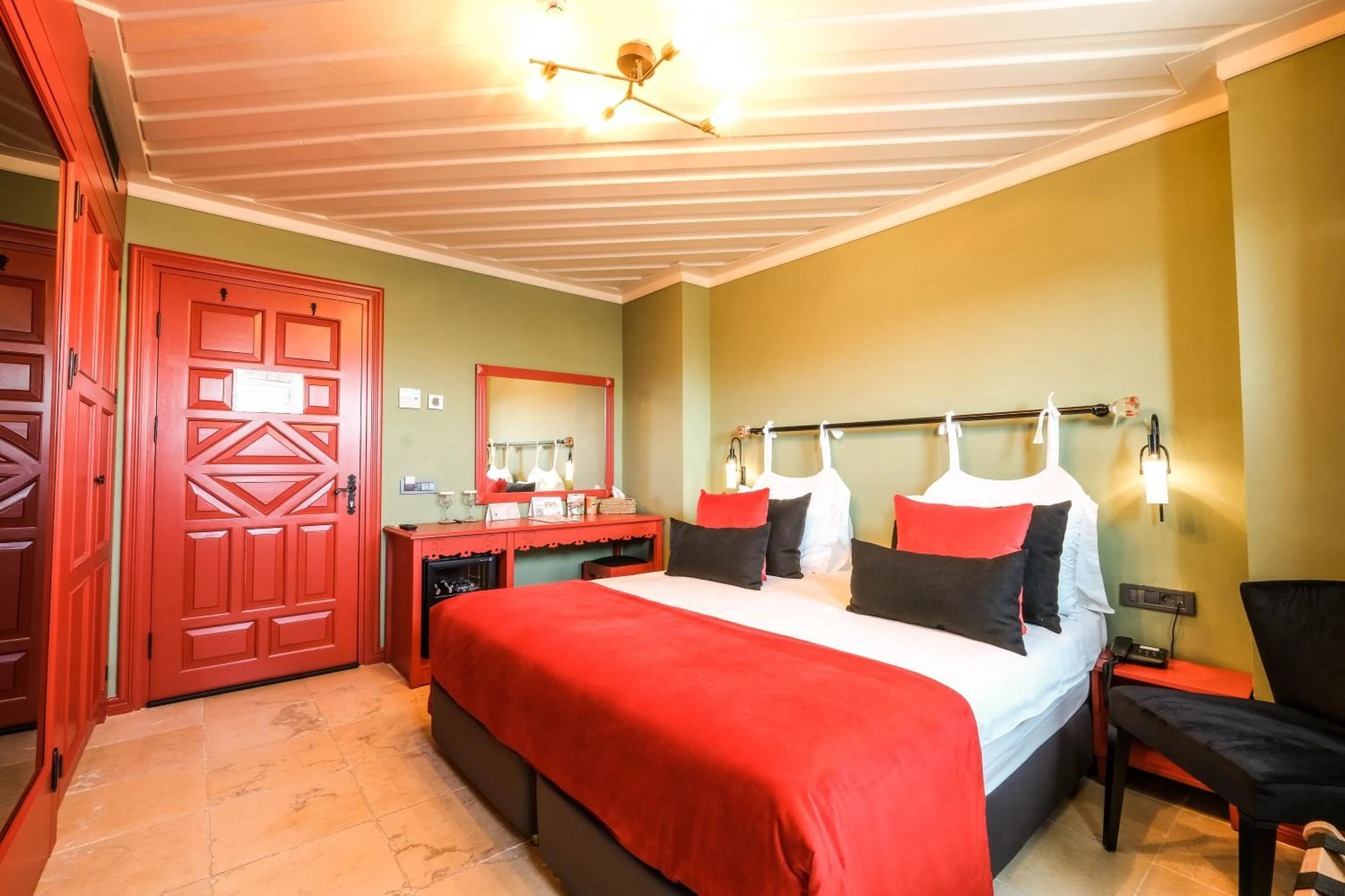 Bed in Kocadon Hotel