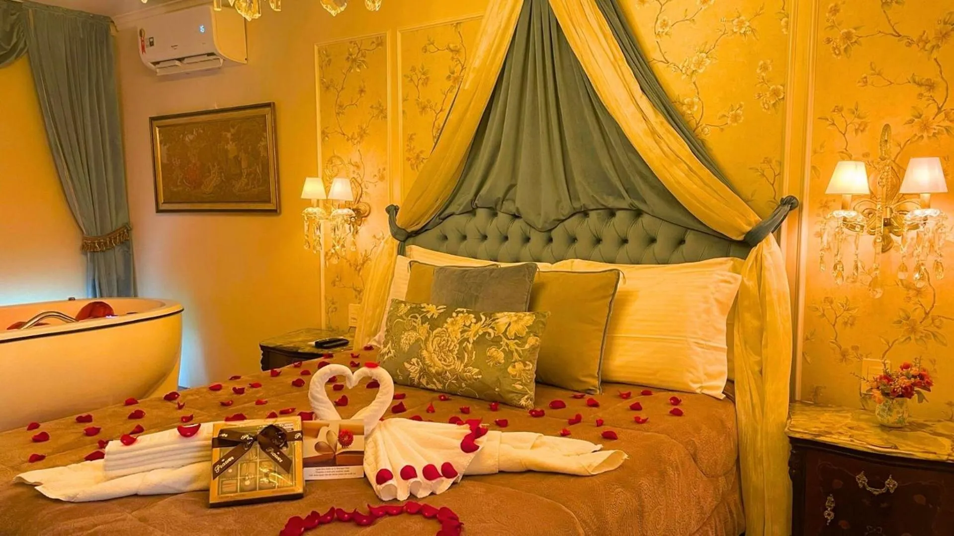 Bedroom, Bed in Le Boutique Hotel Gramado - Exclusivo para Casais