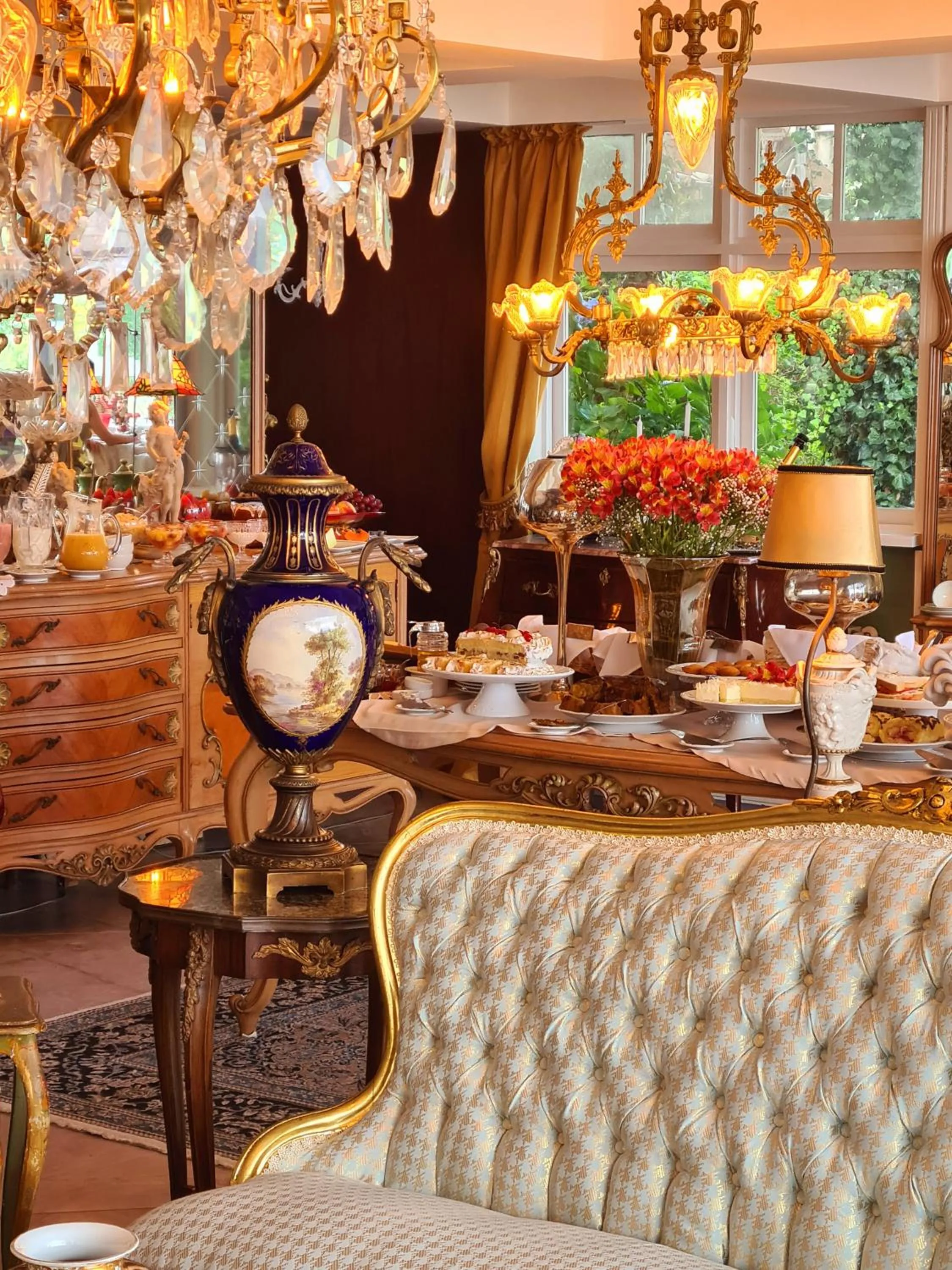 Breakfast in Le Boutique Hotel Gramado - Exclusivo para Casais