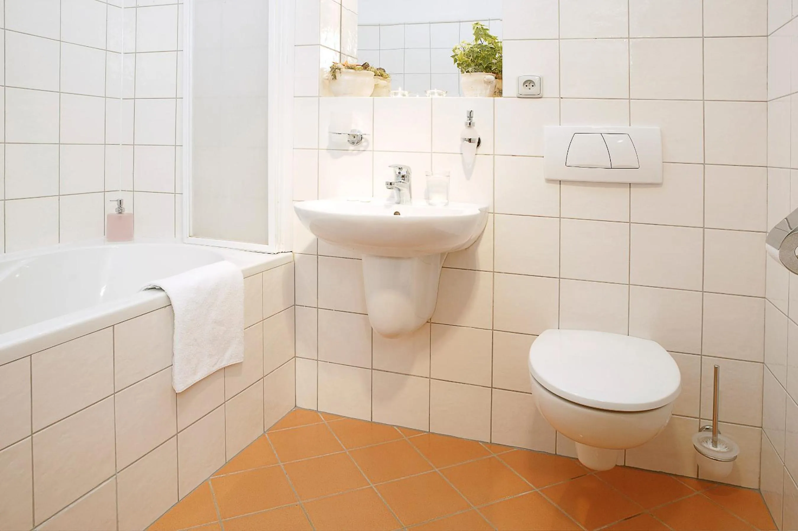 Bathroom in Hotel Leonardo