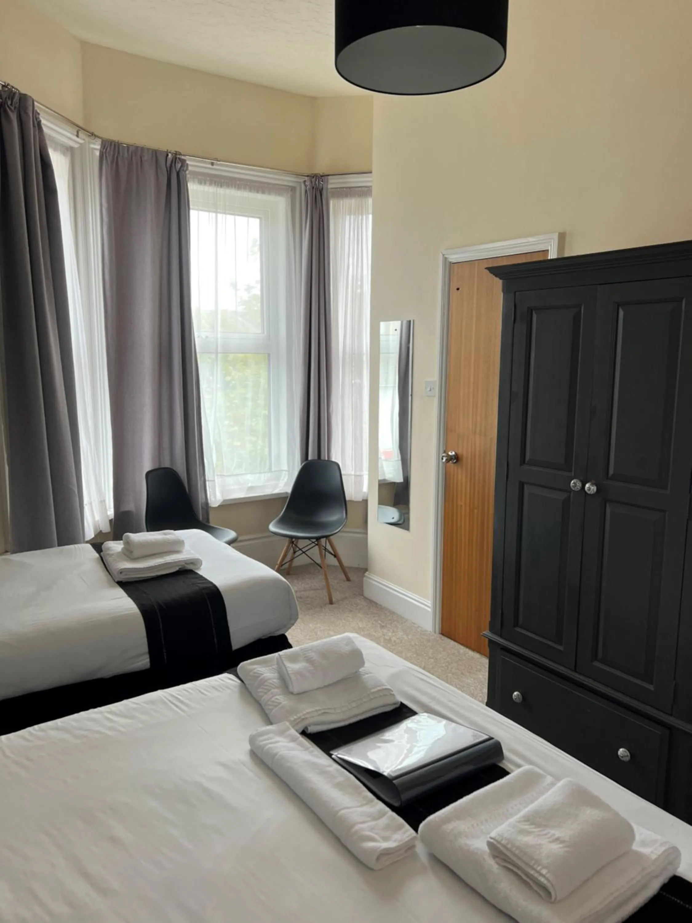 Bed in Burlington Hotel