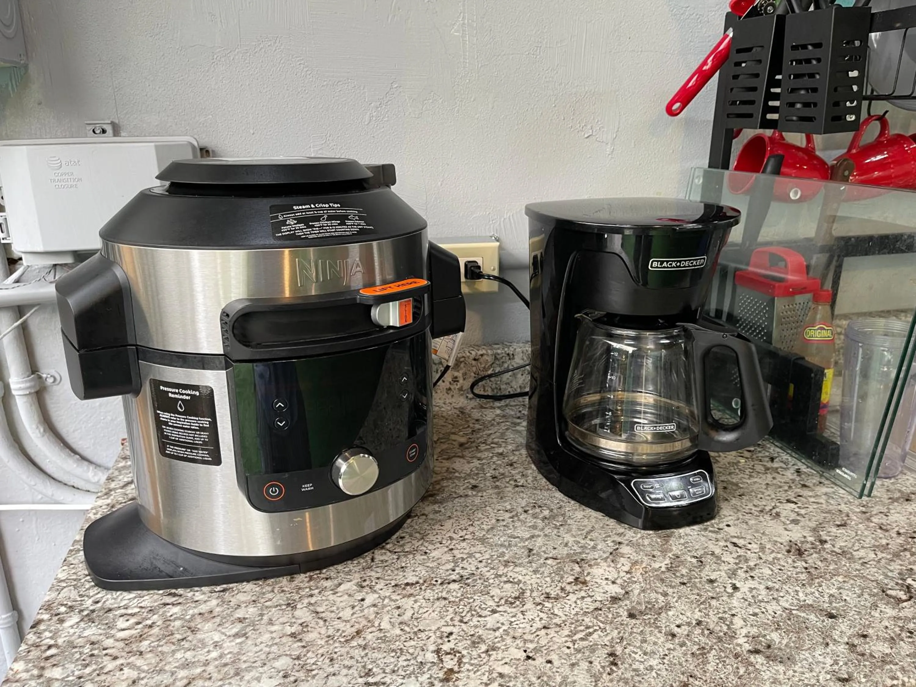 Coffee/tea facilities in OQP Vacations Miami