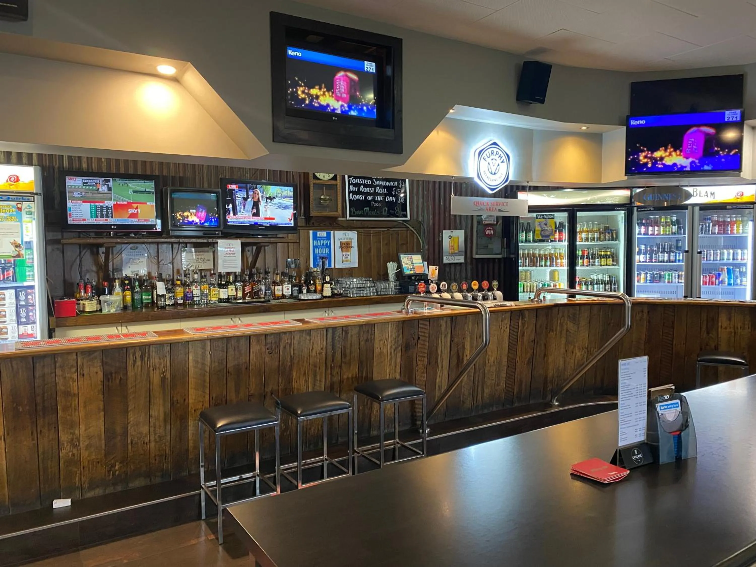 Lounge or bar in Elimatta Hotel