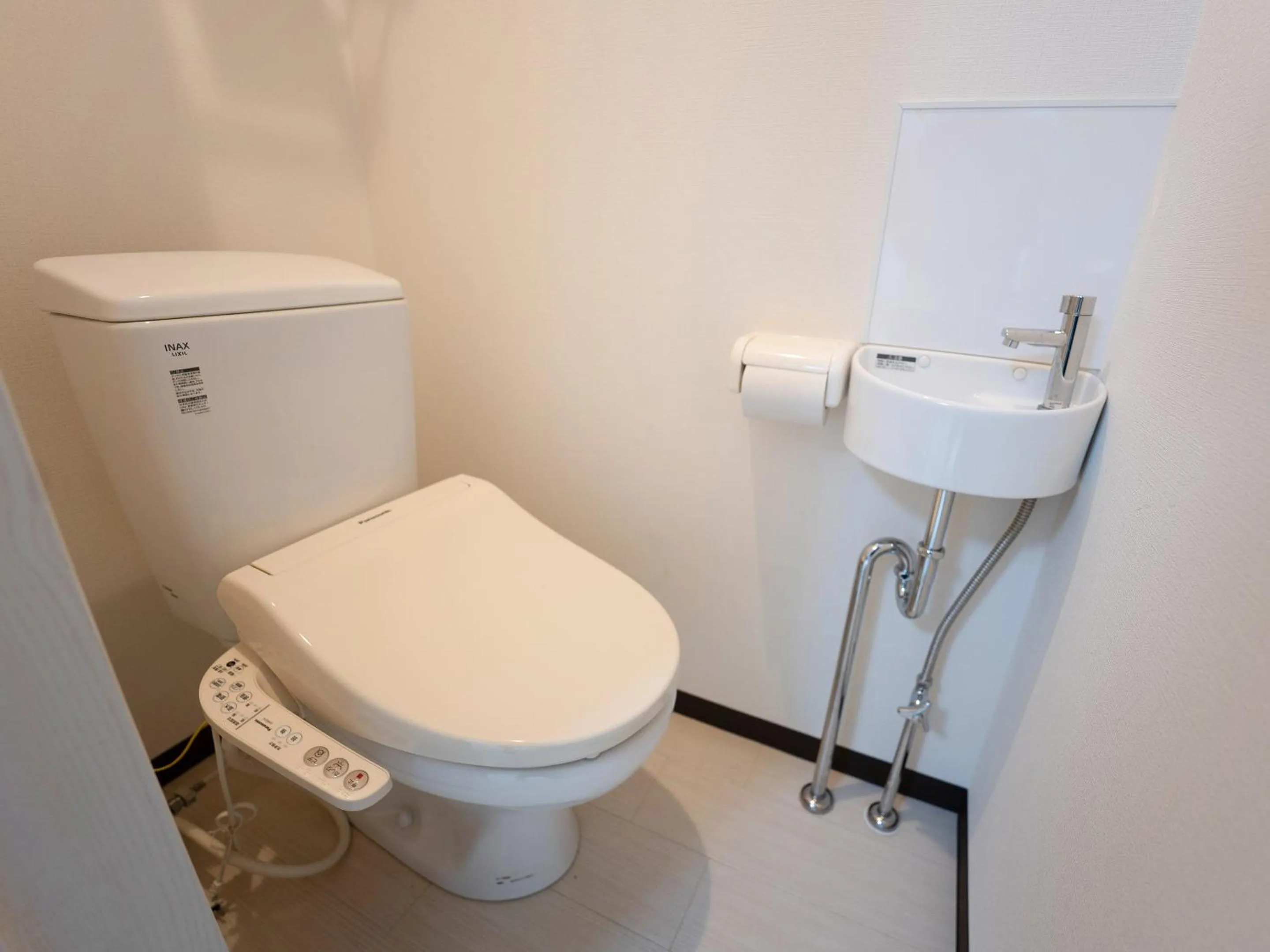 Toilet in KARCHIBE ISHIGAKI