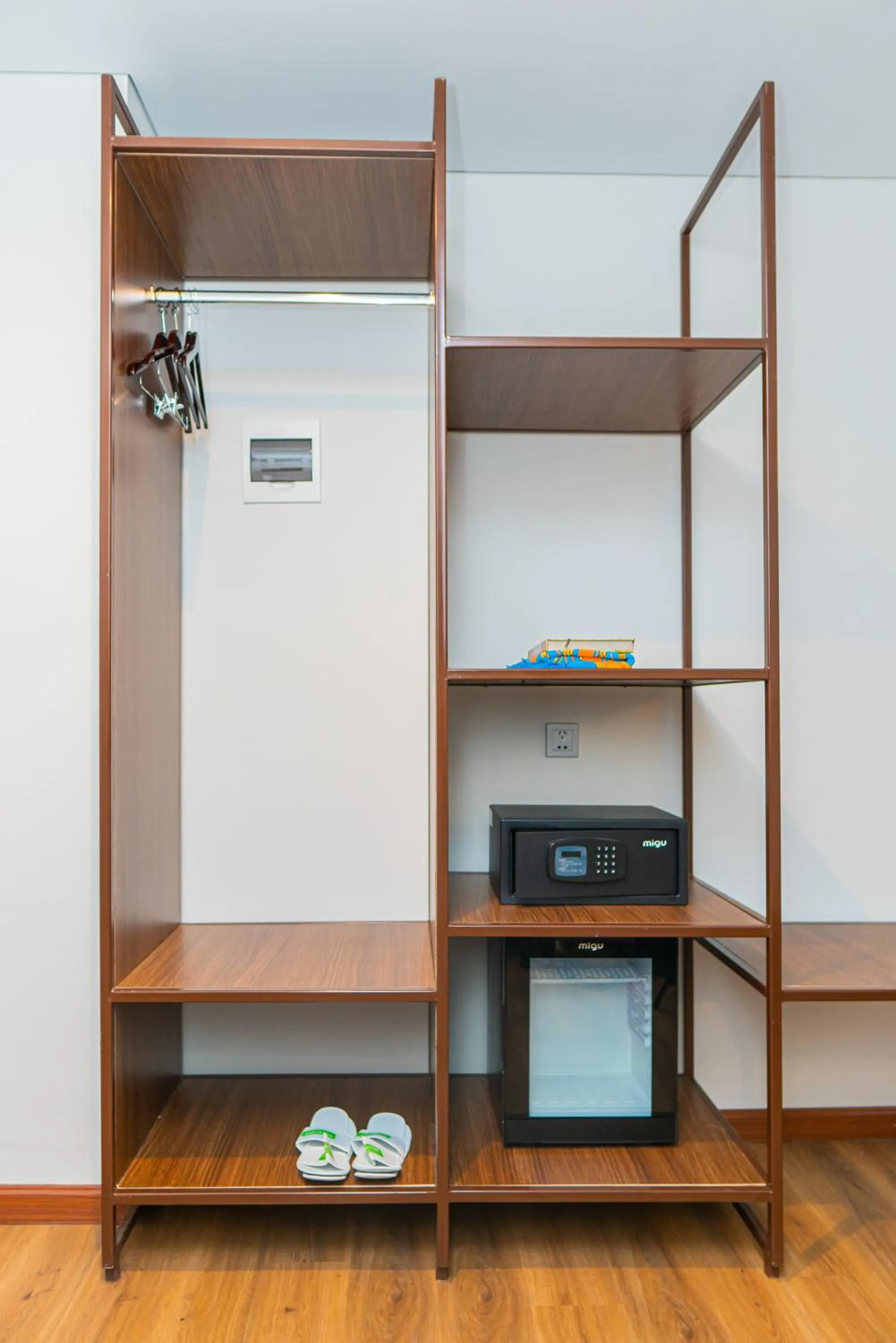 wardrobe in Parkside Gayo Petro Hotel Takengon