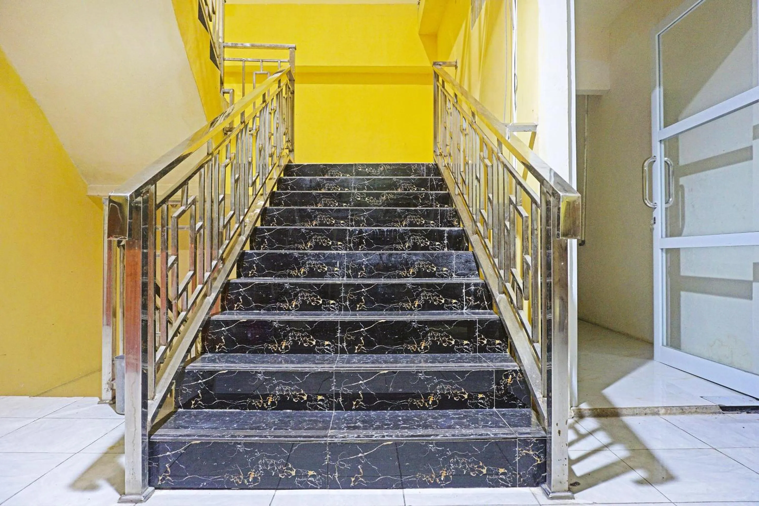 Lobby or reception in COLLECTION O 91331 Hotel Grand Saota Soppeng