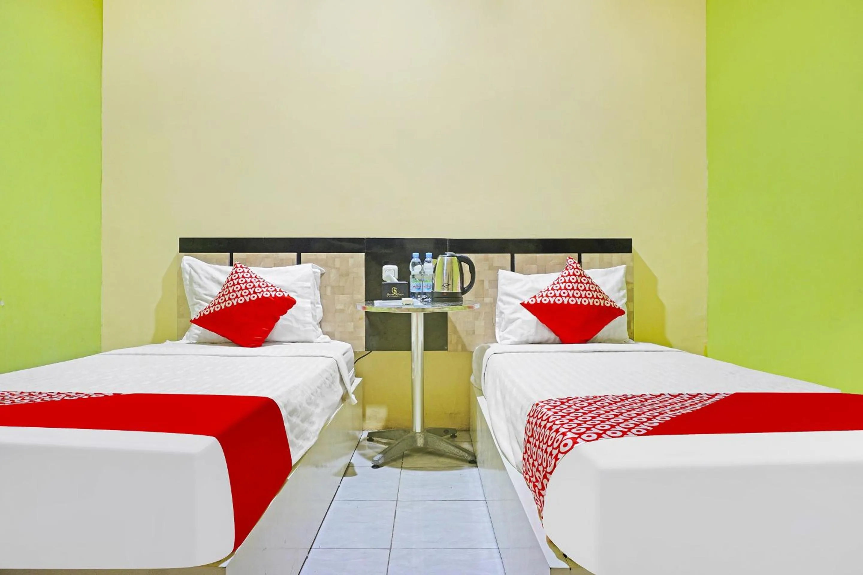 Bedroom in COLLECTION O 91331 Hotel Grand Saota Soppeng