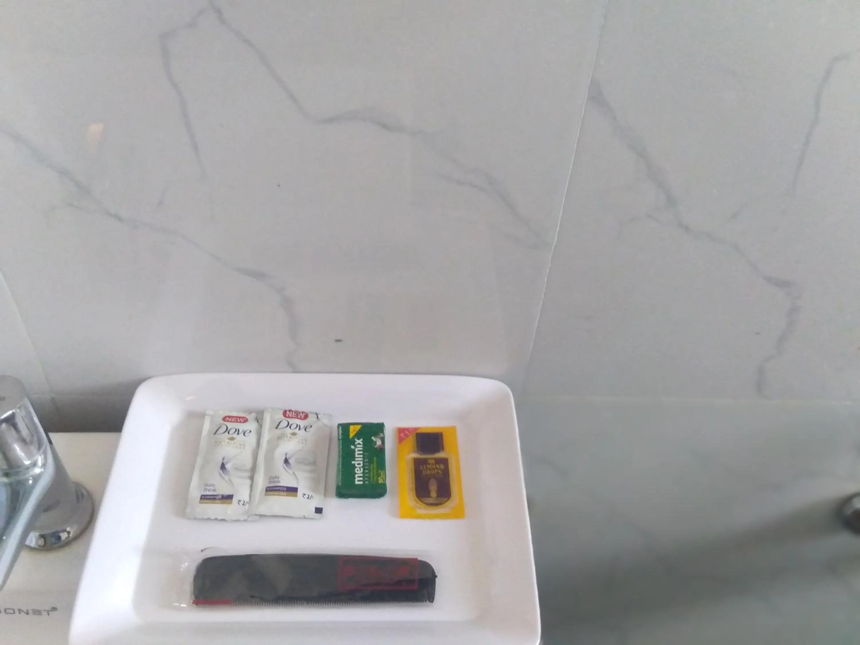 Toilet in Hotel Shiv Sangram