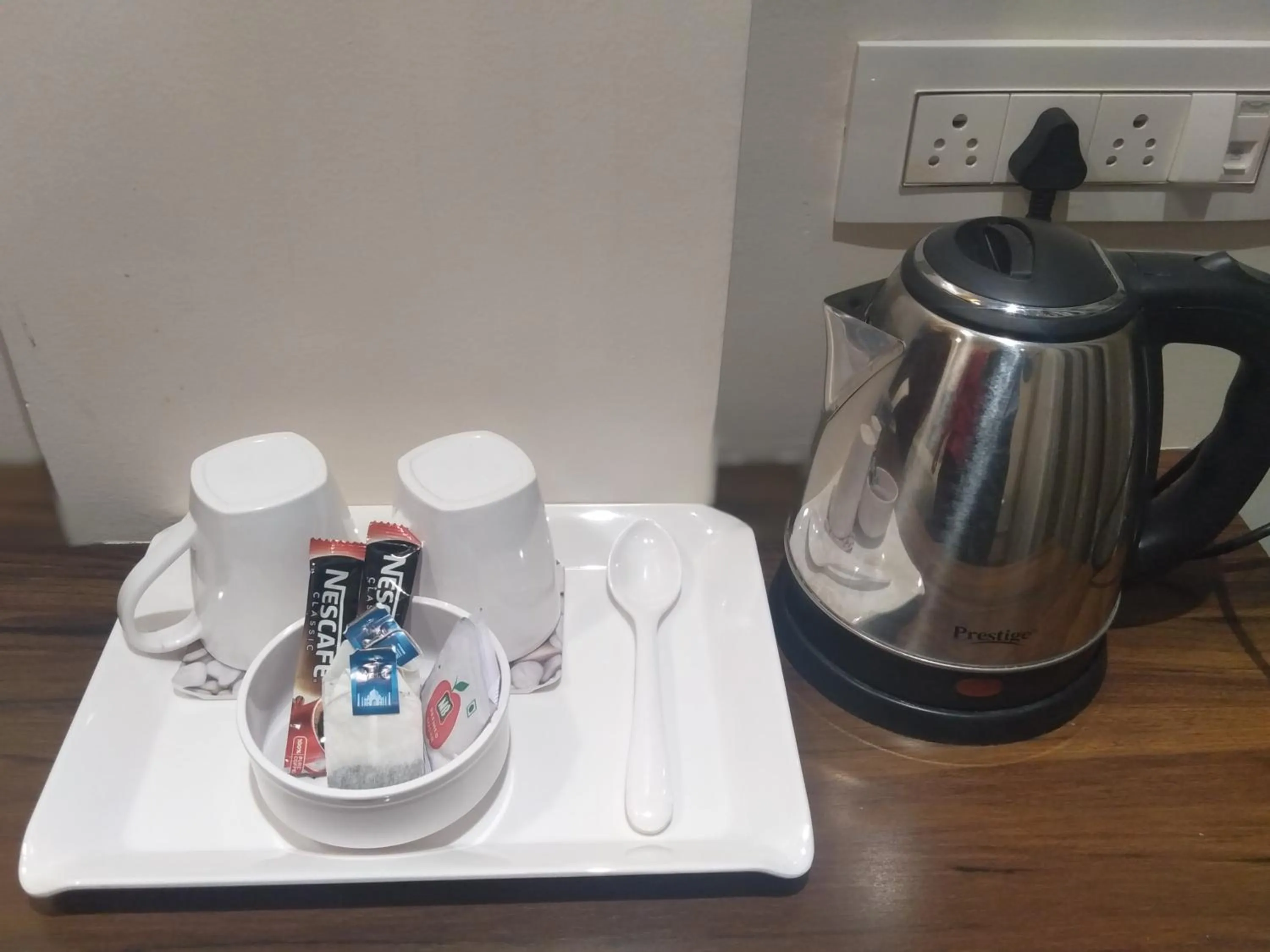 Coffee/tea facilities in Hotel Shiv Sangram