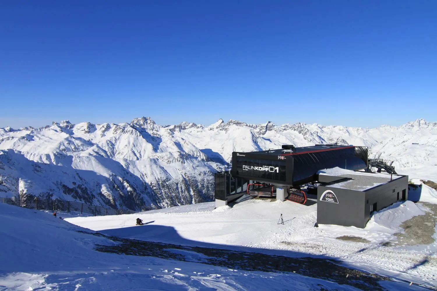 Skiing in Hotel Rosanna by Alpeffect Hotels