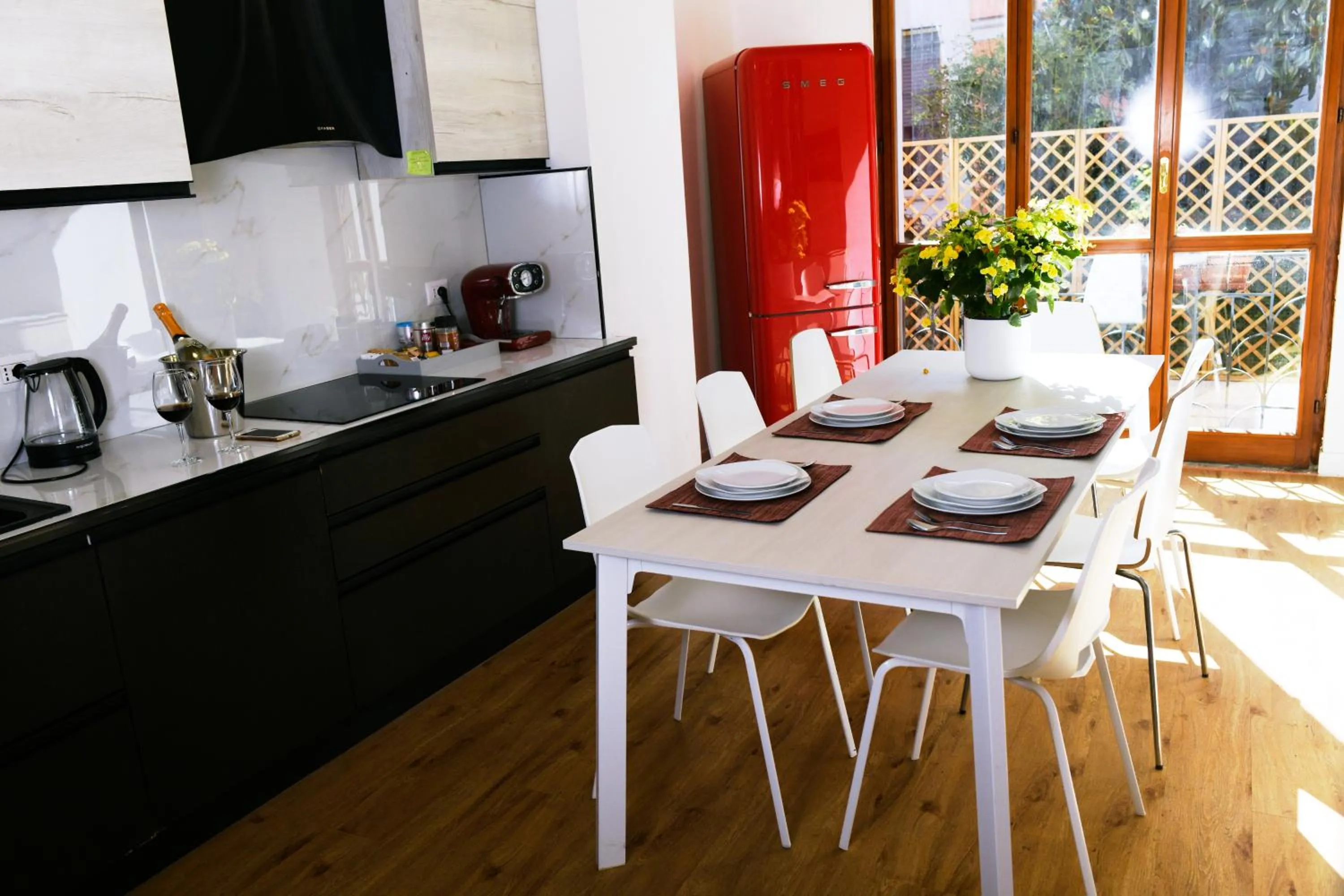 Communal kitchen in La Villa bed & breakfast