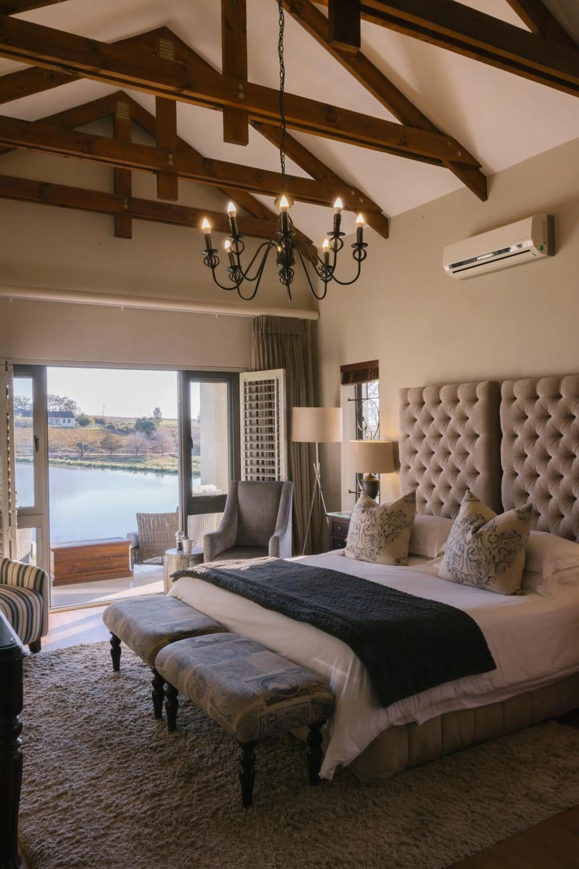 Photo of the whole room, Bed in Under Oaks Guesthouse