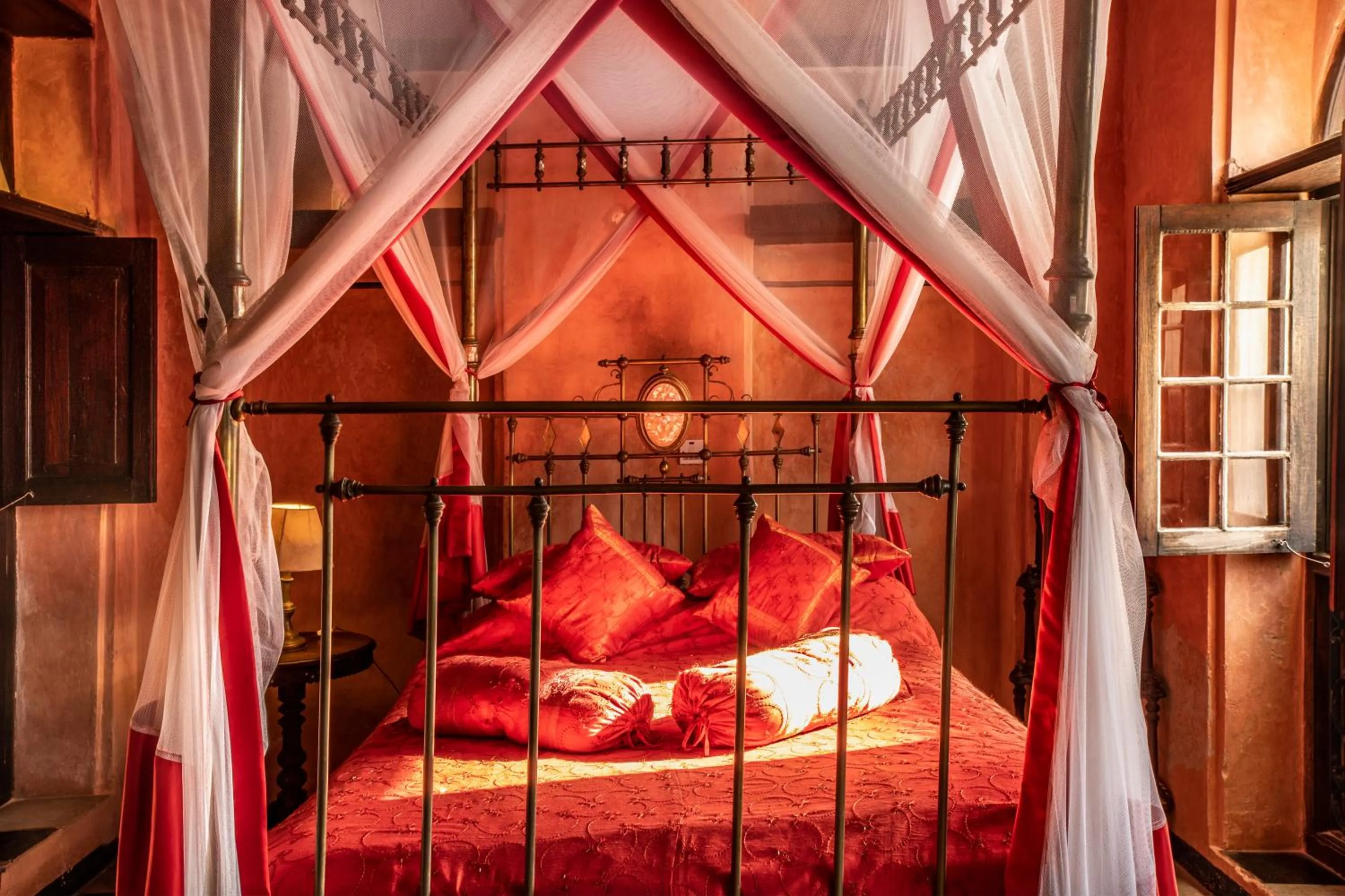 Bed in Emerson on Hurumzi