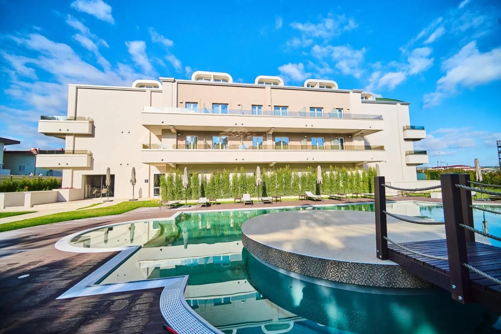 Property building in PARK HOTEL LE DUNE DI GIOVINO