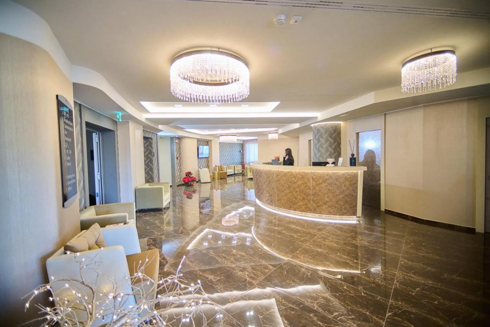 Lobby or reception in PARK HOTEL LE DUNE DI GIOVINO