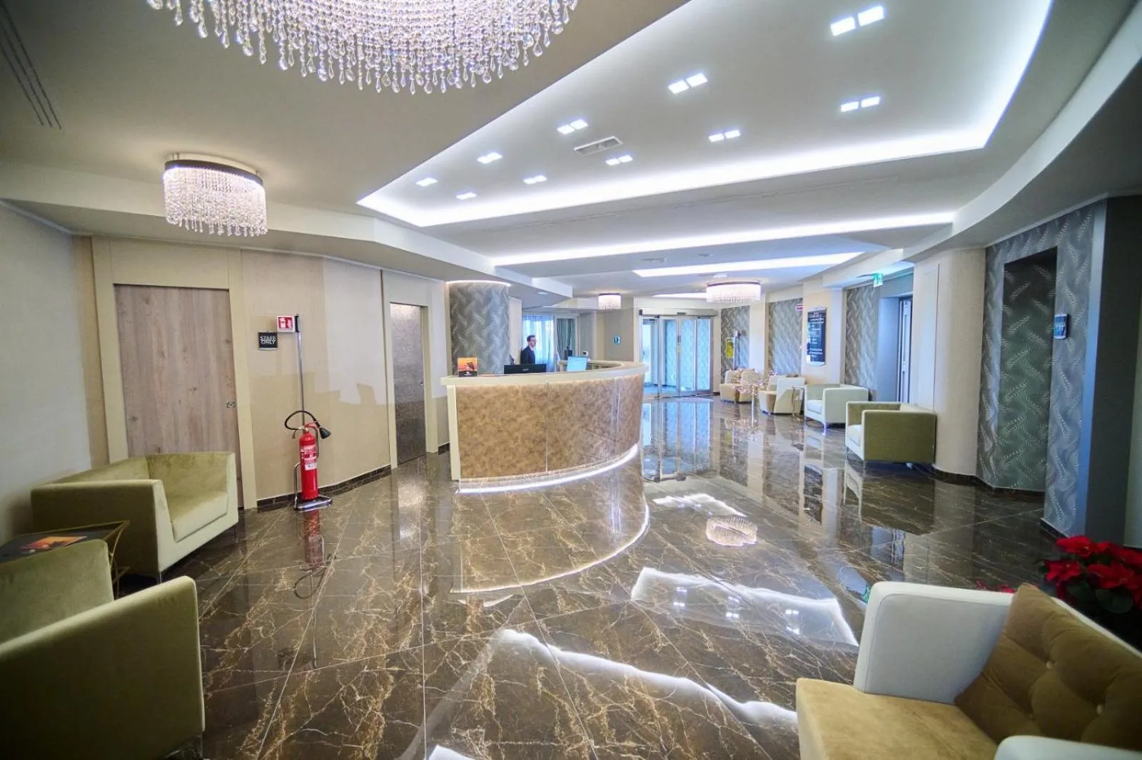 Lobby or reception in PARK HOTEL LE DUNE DI GIOVINO