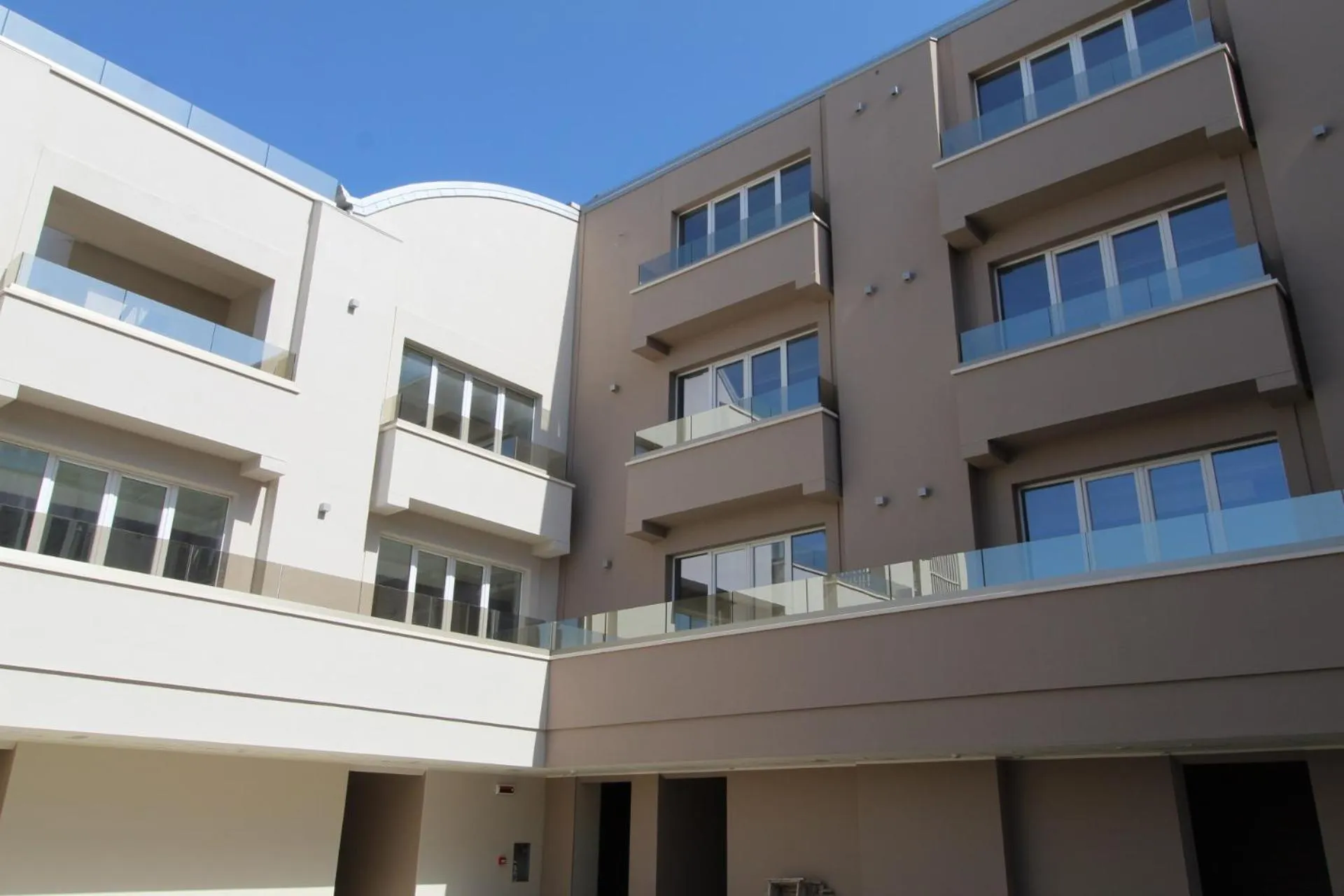 Property building in PARK HOTEL LE DUNE DI GIOVINO