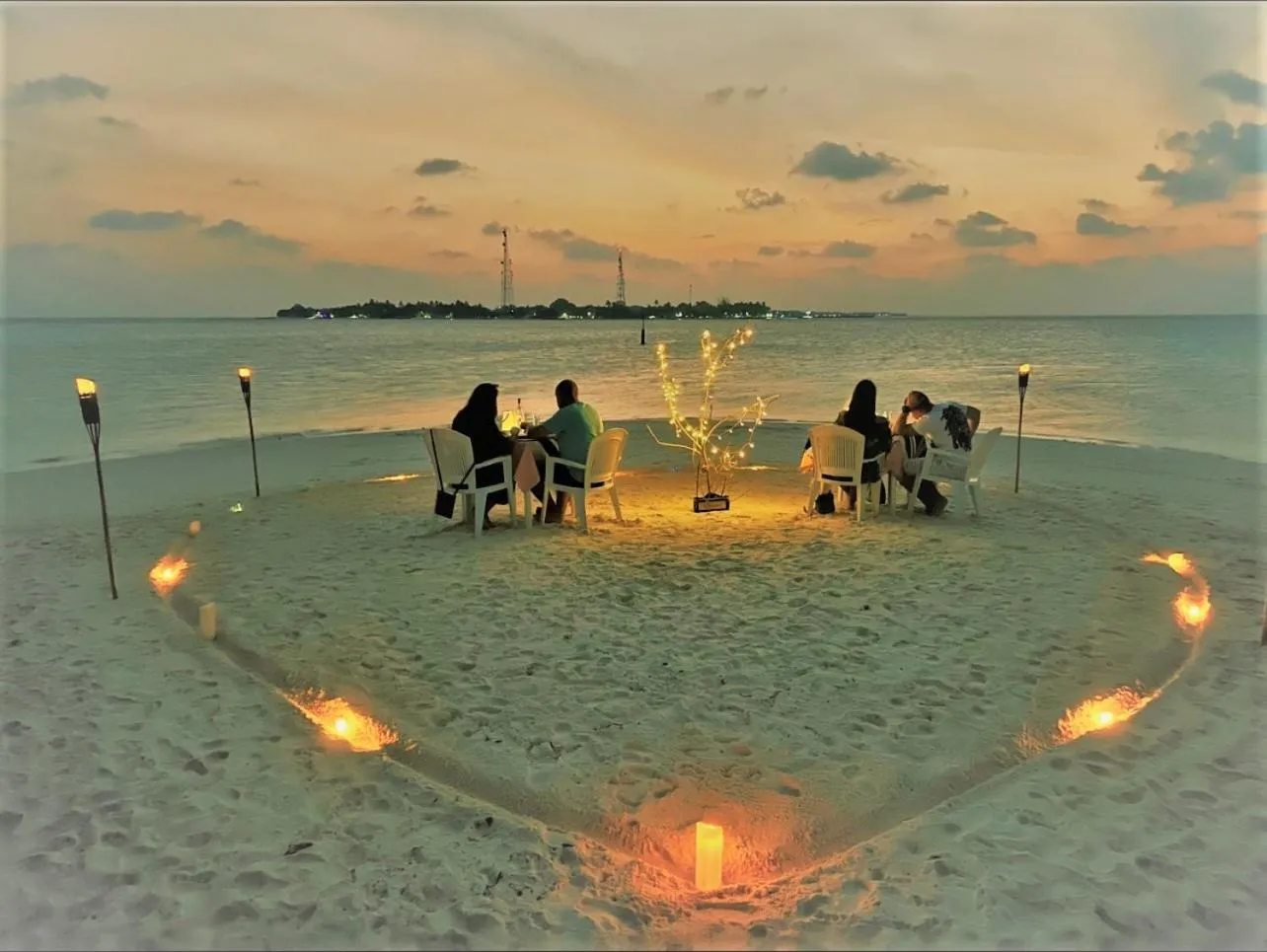 Sunset in Rasdu View Inn