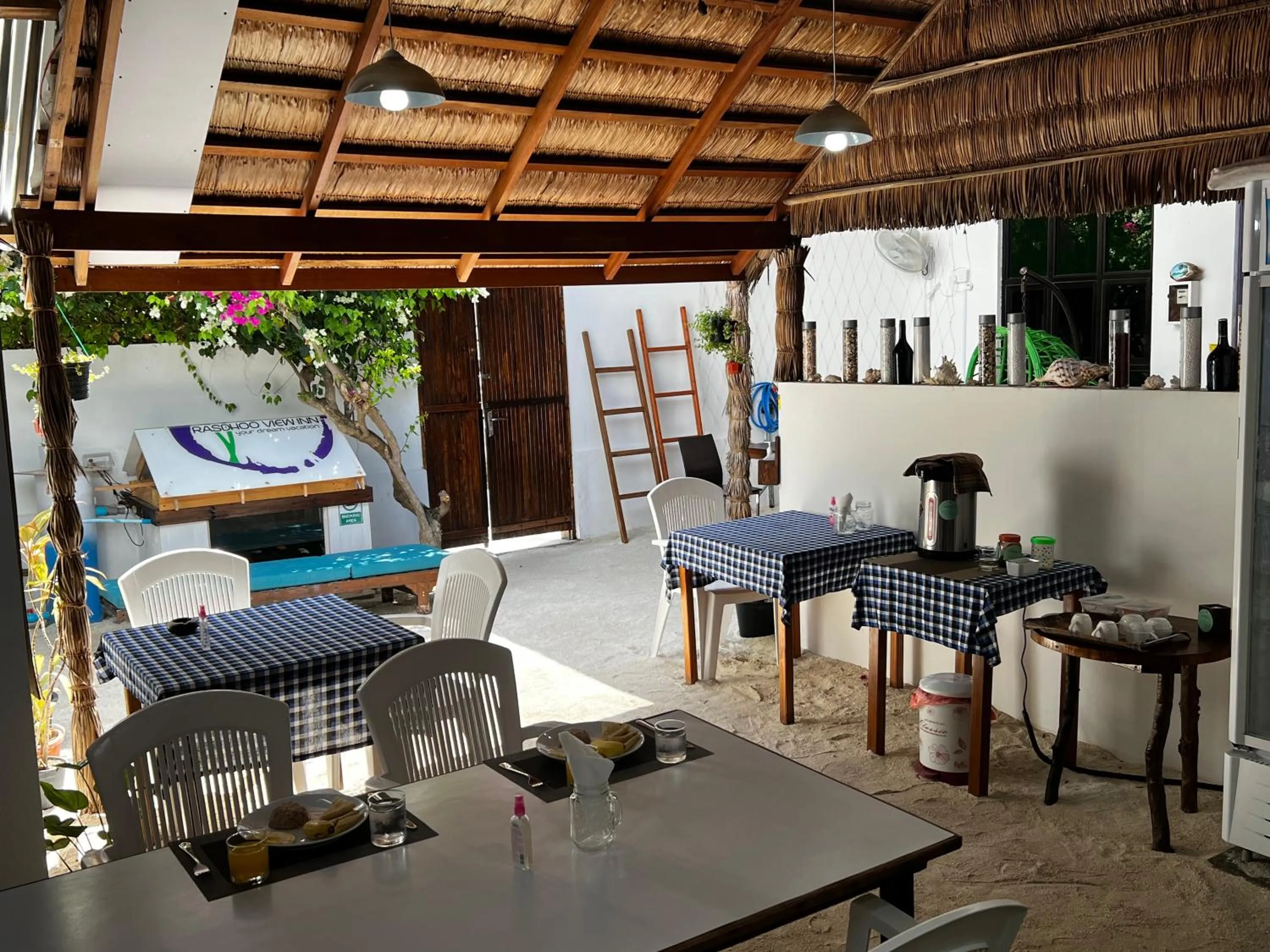 Dining area in Rasdu View Inn