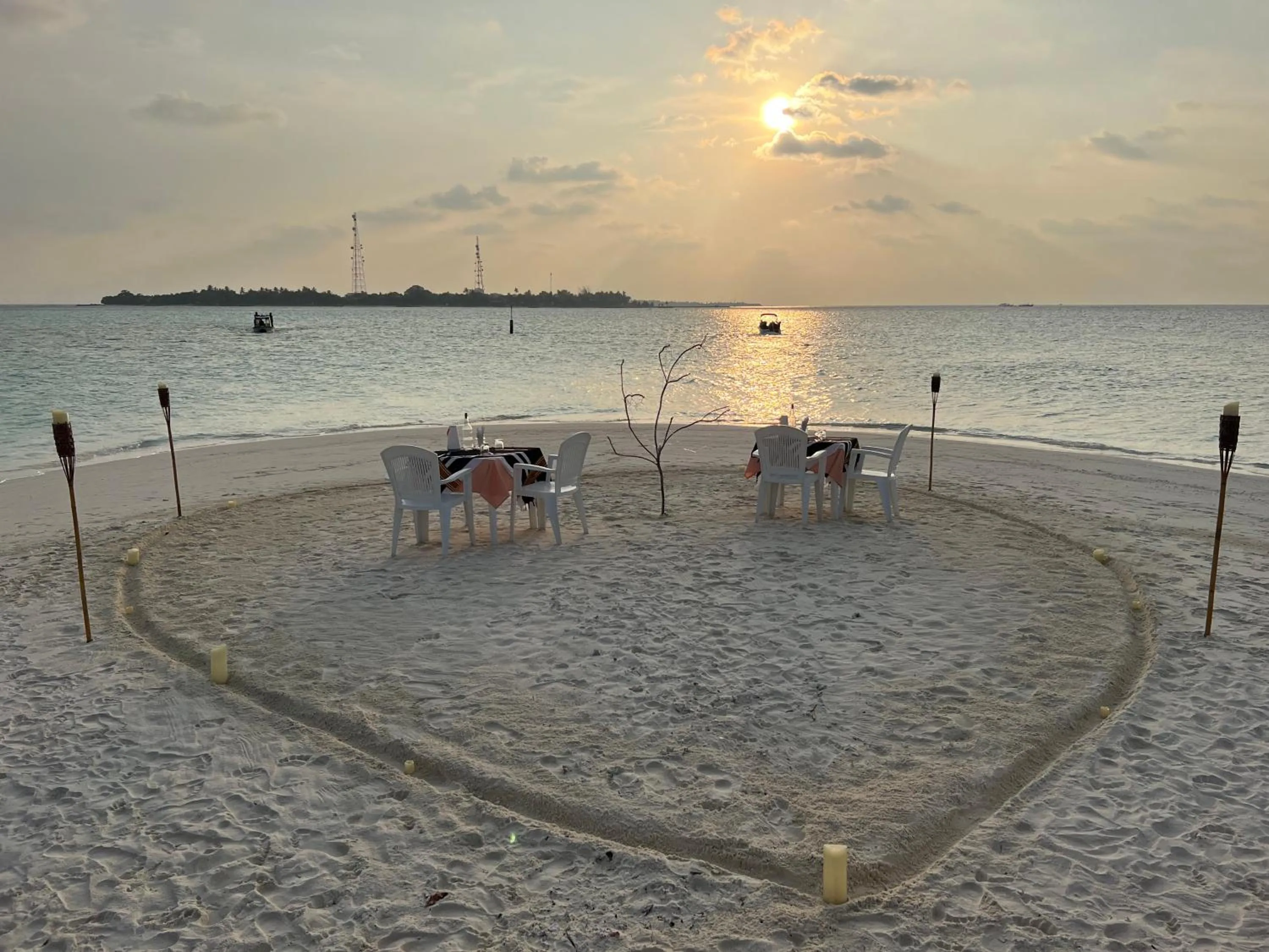 Beach in Rasdu View Inn