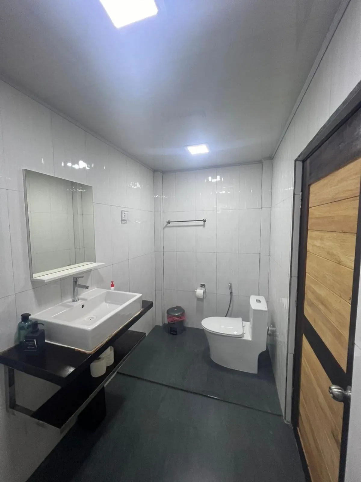 Bathroom in Rasdu View Inn