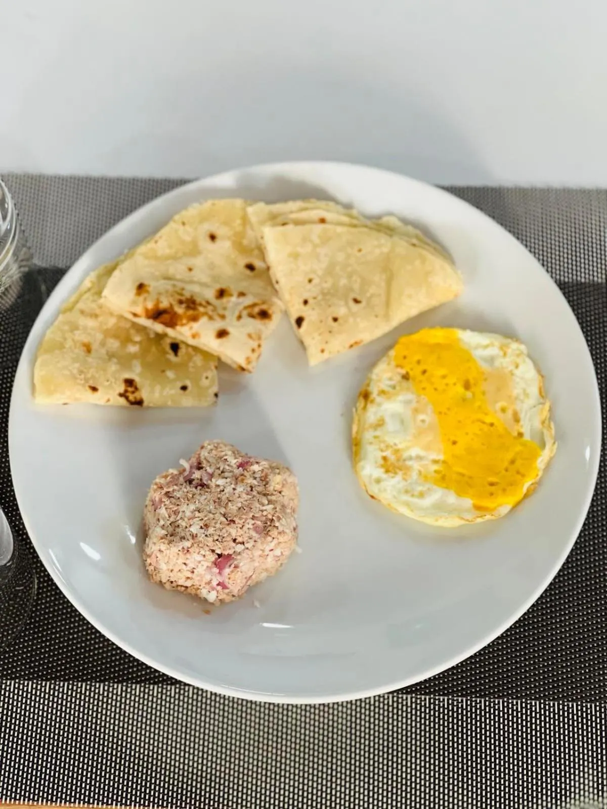 Breakfast in Rasdu View Inn