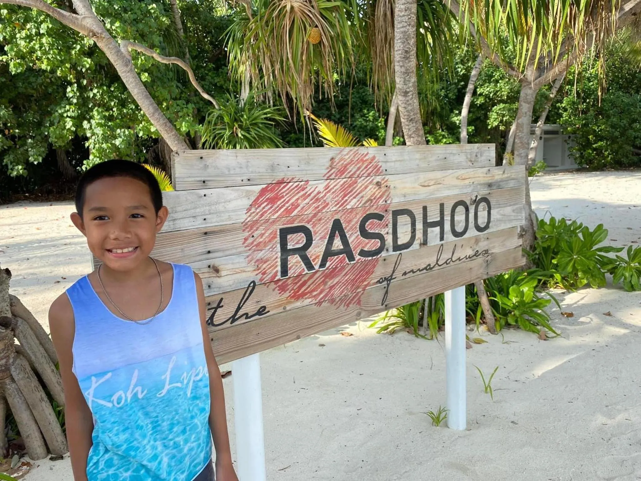 Beach in Rasdu View Inn