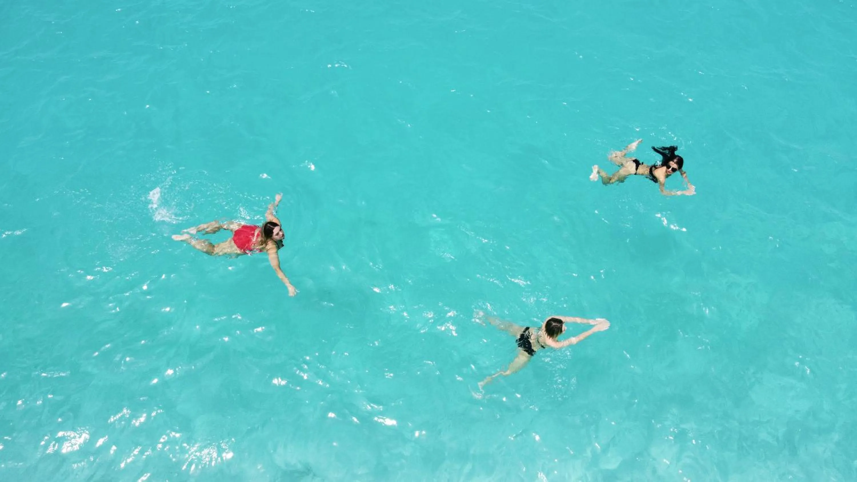 Snorkeling in Rasdu View Inn