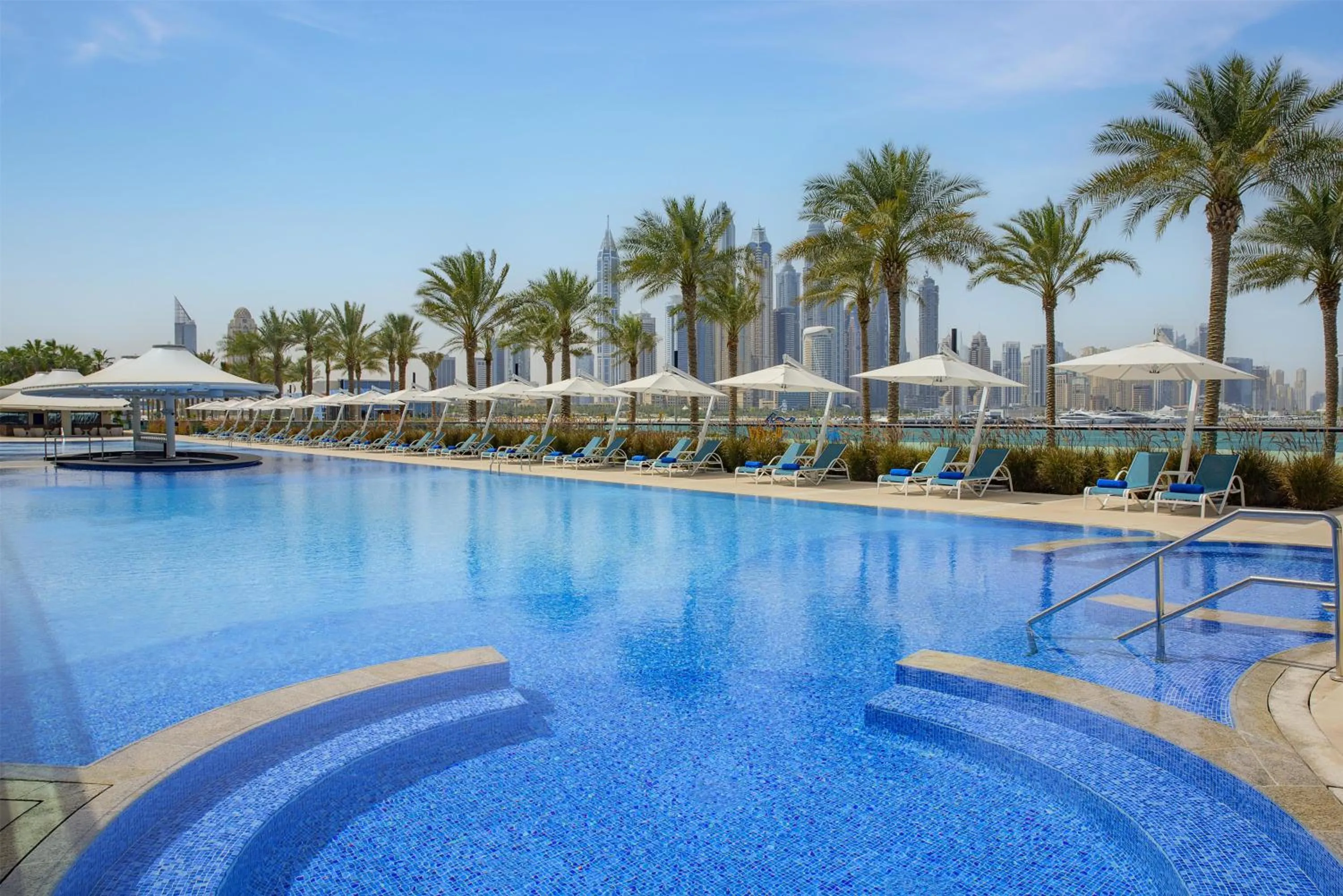 Pool view in Hilton Dubai Palm Jumeirah