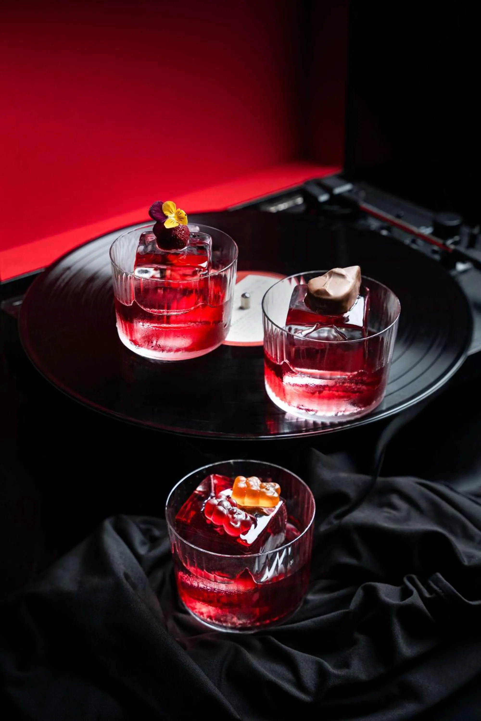 Lounge or bar in Hilton Dubai Palm Jumeirah