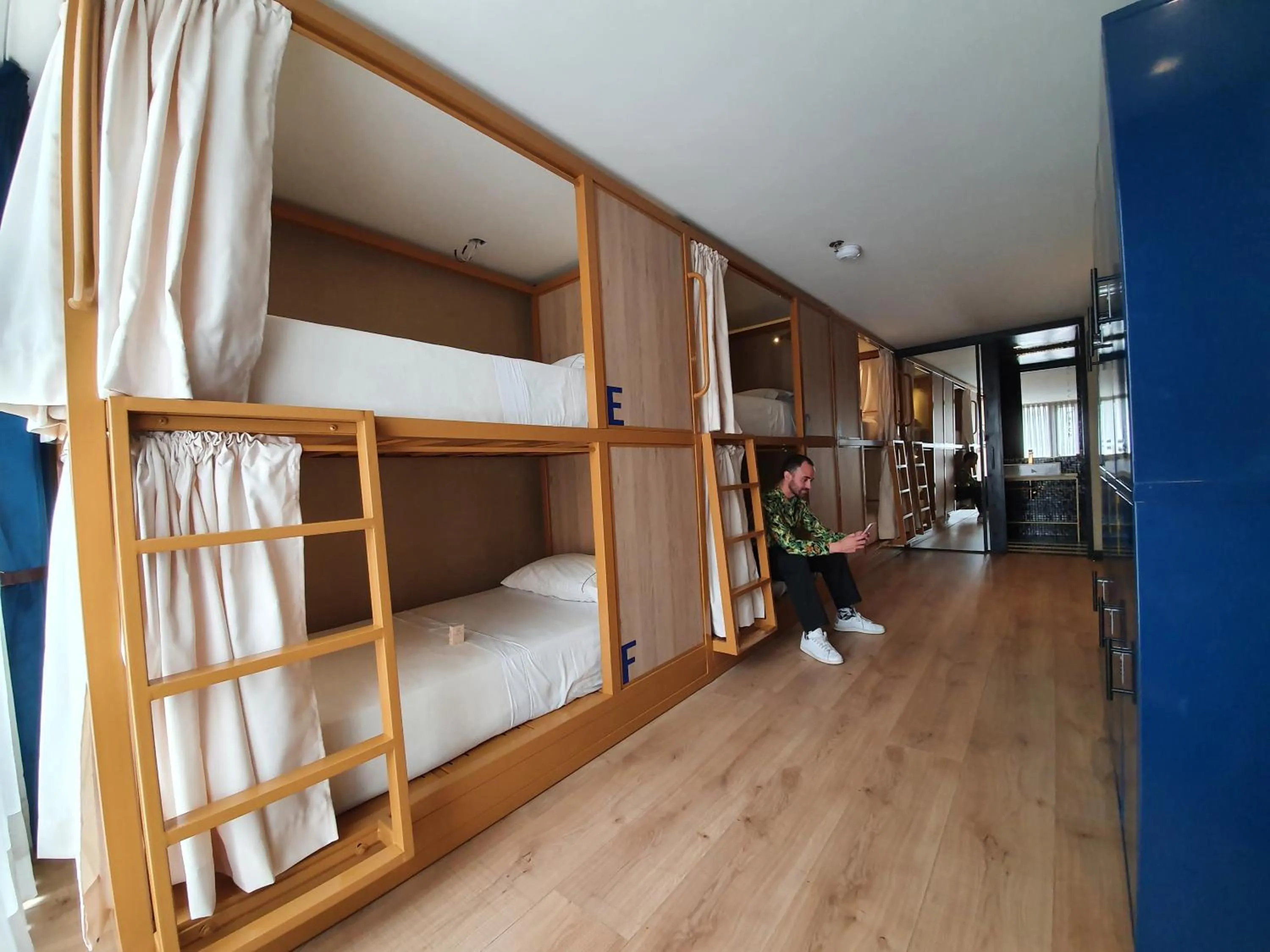 Bed in 6-Bed Mixed Dormitory Room in Viajero Bogotá Hostel & Spa