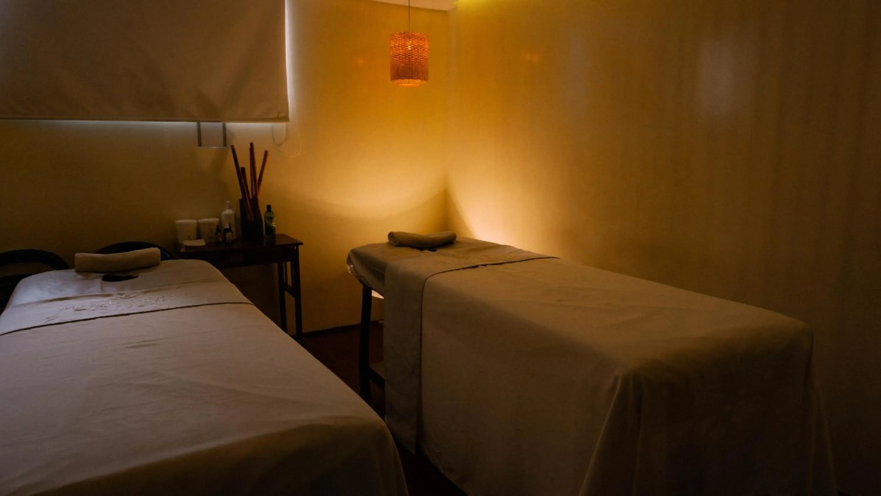 Massage, Bed in Viajero Bogotá Hostel & Spa