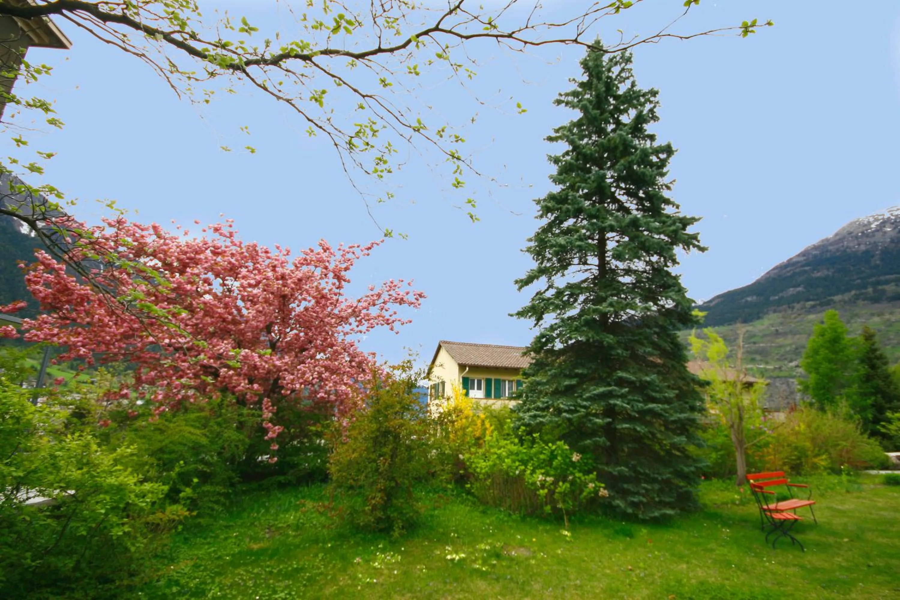Facade/entrance, Property Building in B&B Haus Schönstatt contactless- Check-In