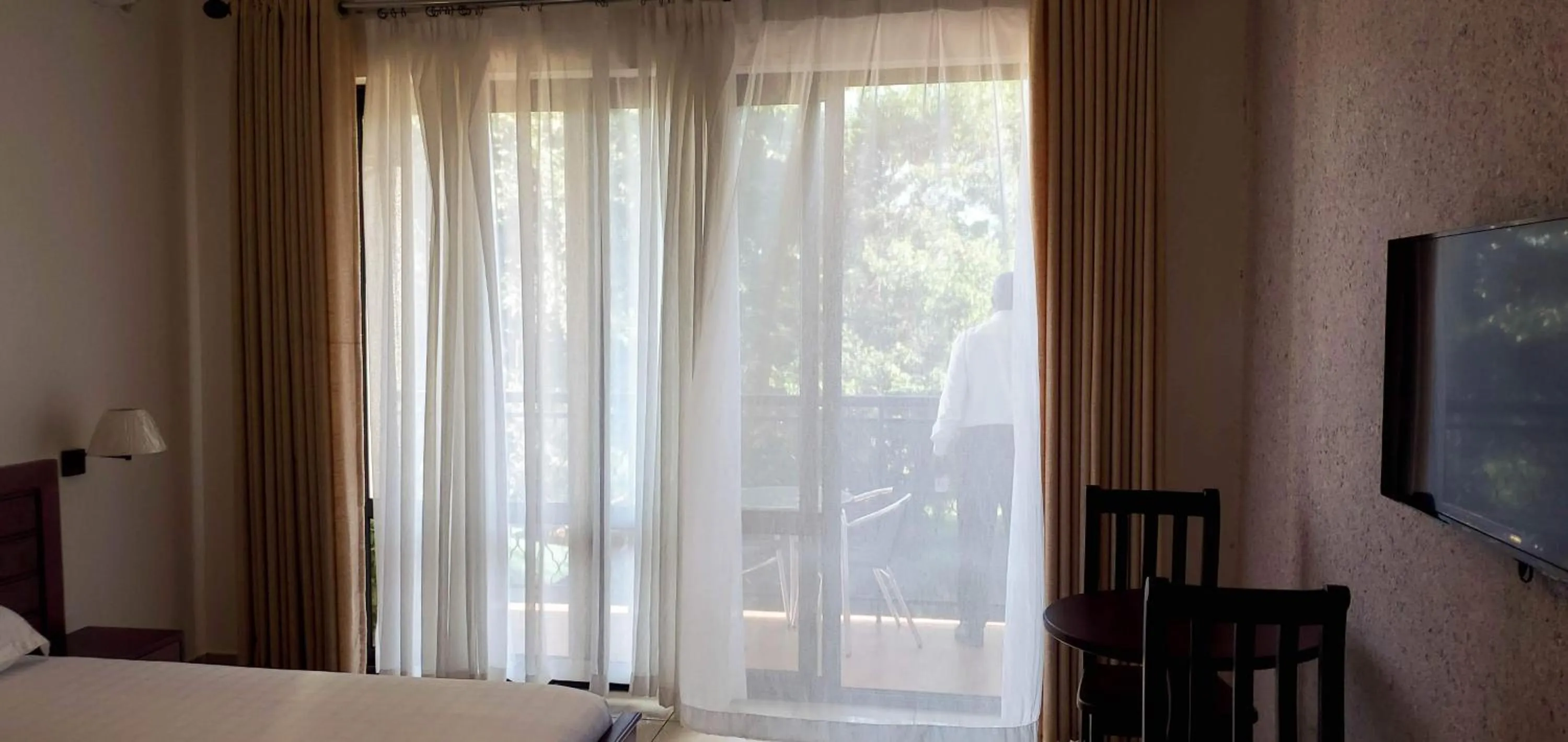 Bedroom in Greenyard Beach Hotel