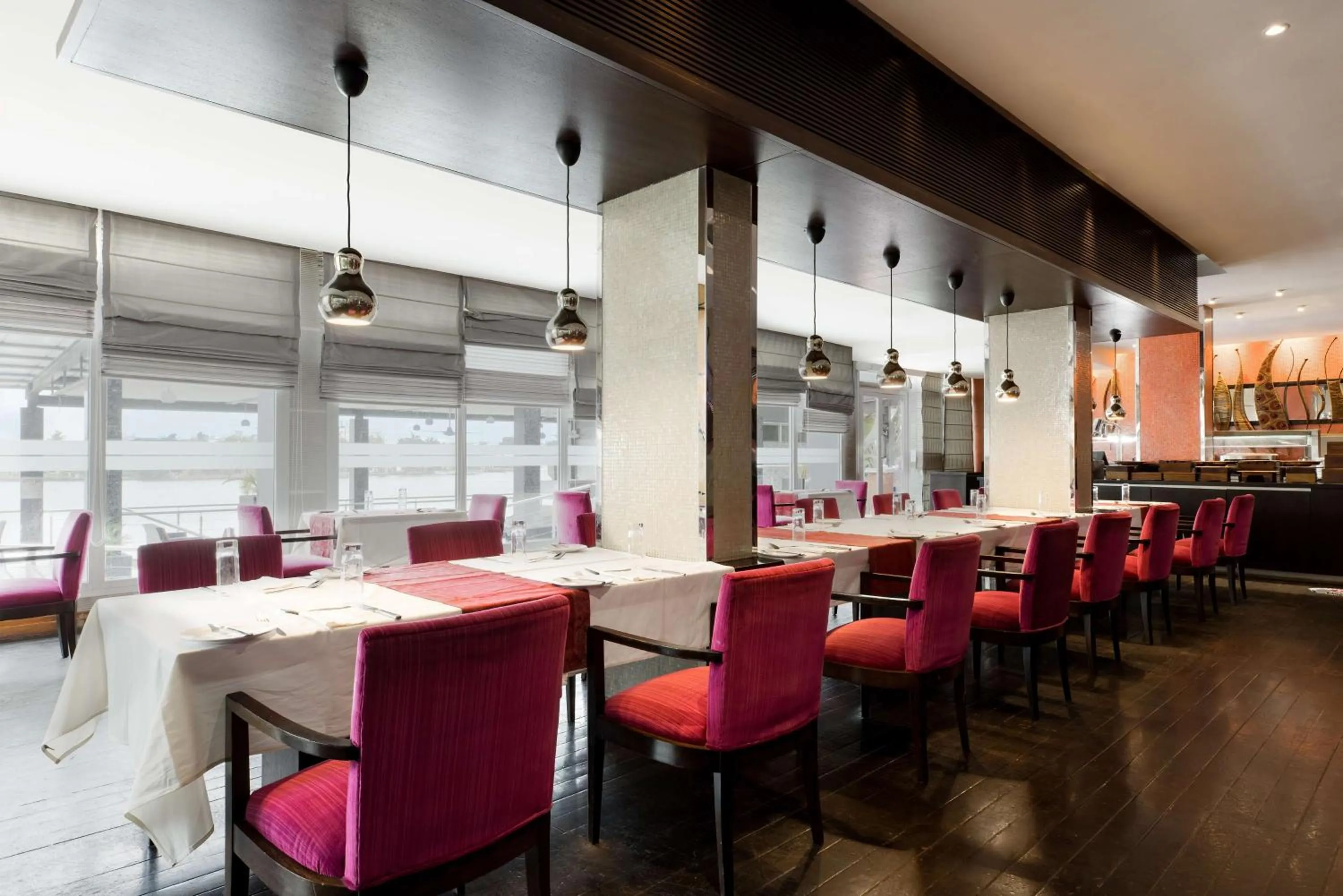 Restaurant/places to eat in Radisson Blu Anchorage Hotel