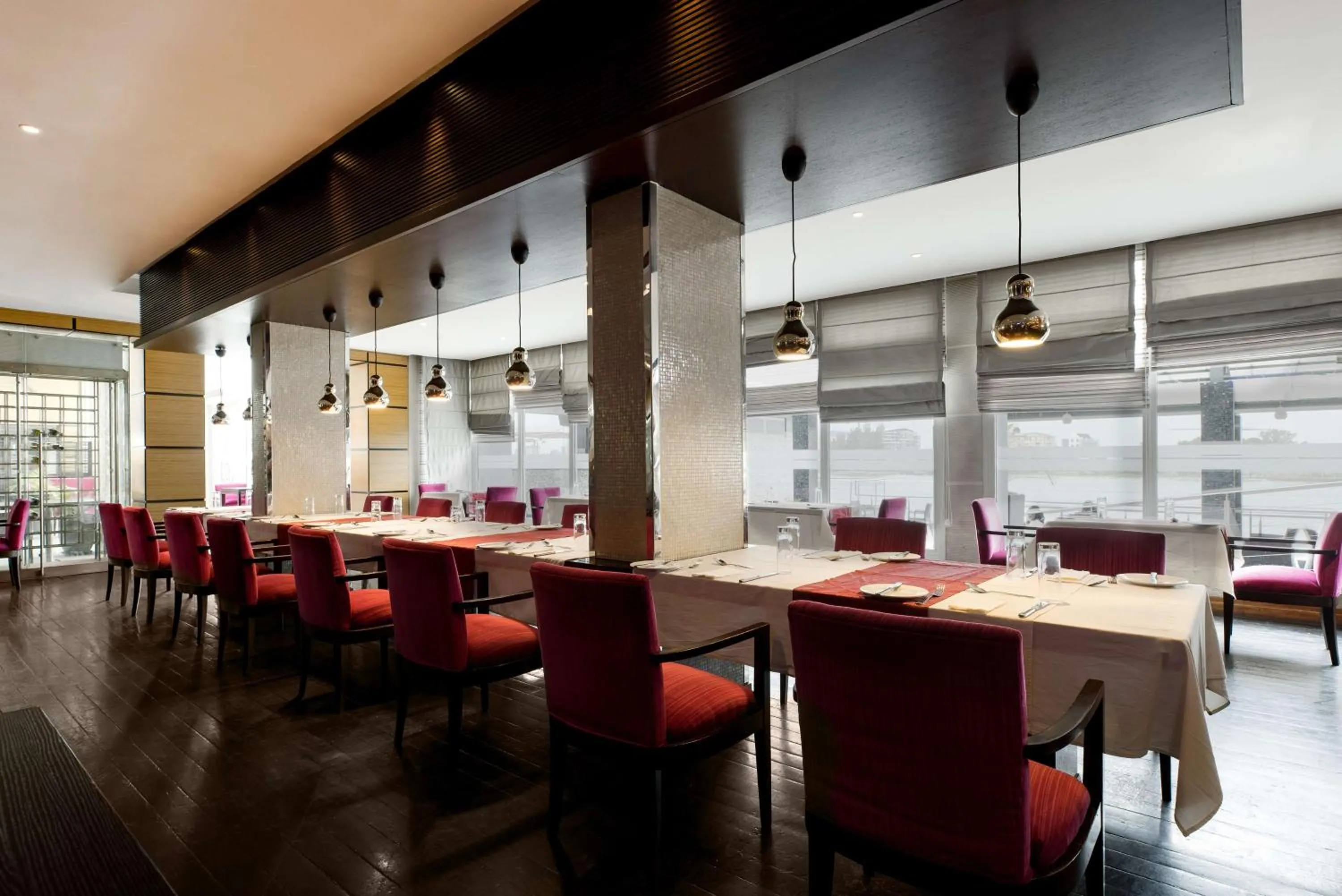 Restaurant/places to eat in Radisson Blu Anchorage Hotel