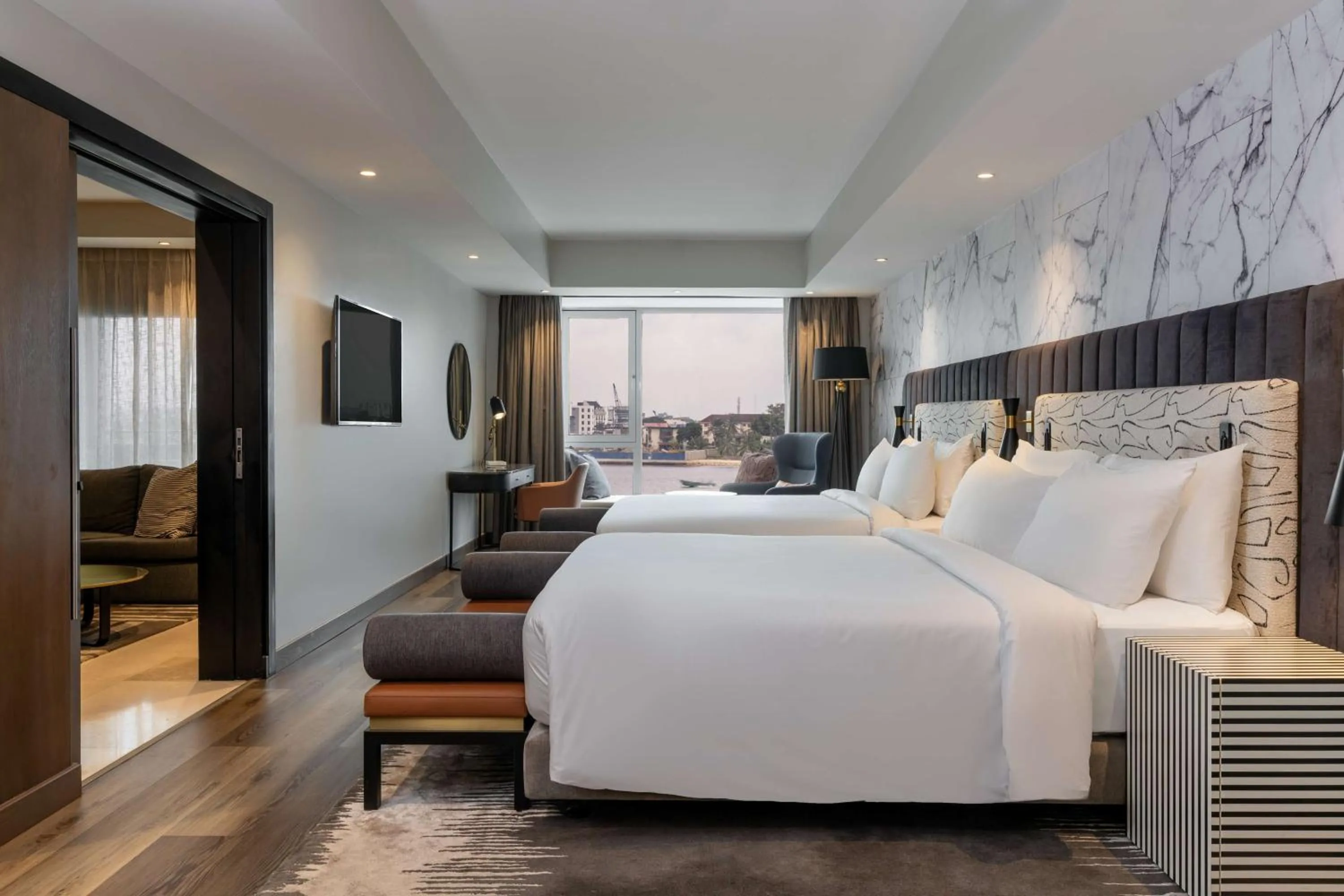 Photo of the whole room, Bed in Radisson Blu Anchorage Hotel