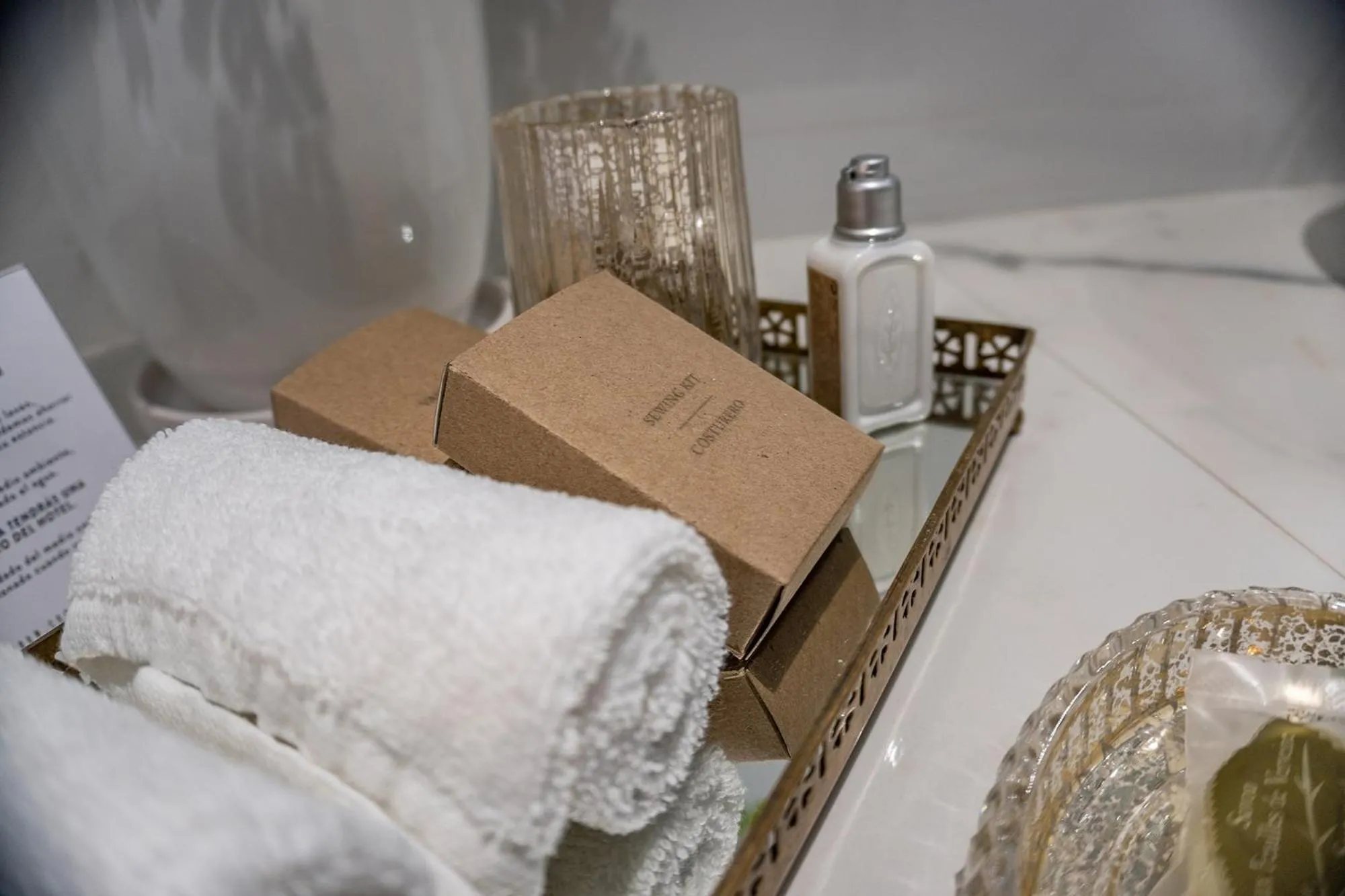 Bathroom, Bed in Hotel Casa Arum