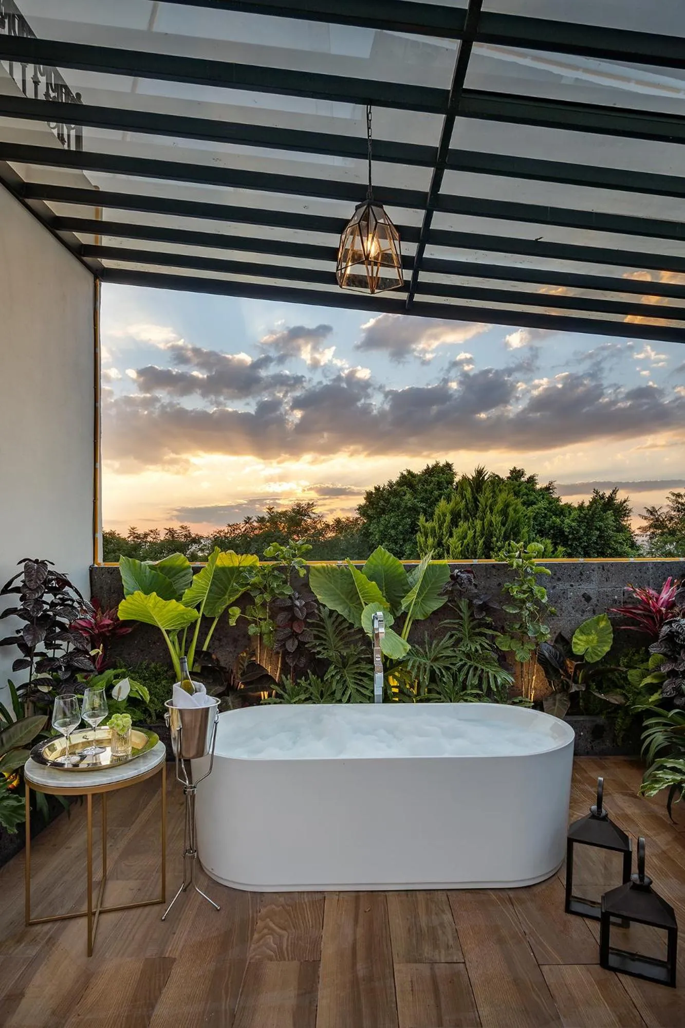 Patio in Hotel Casa Arum