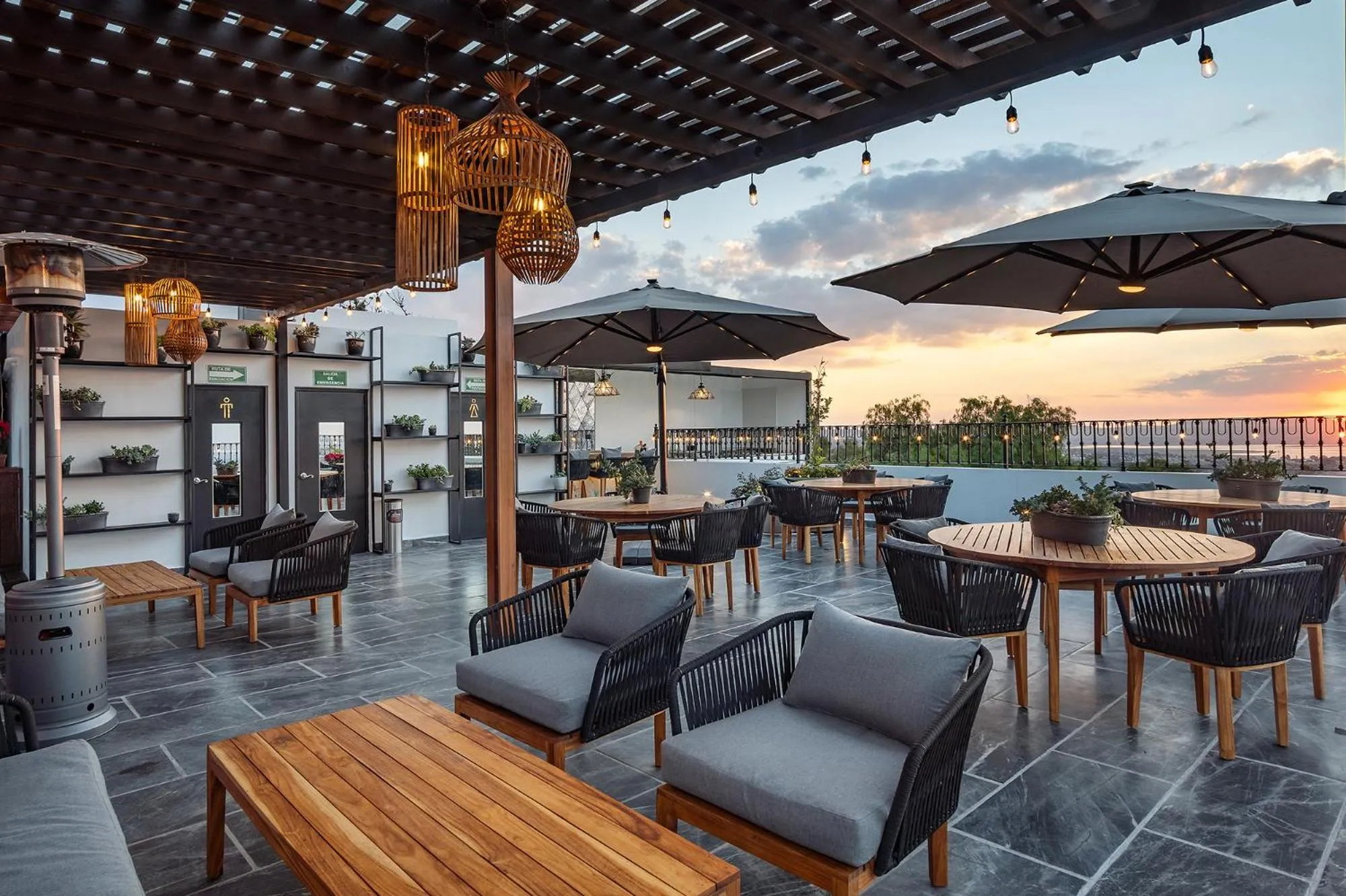 Day in Hotel Casa Arum