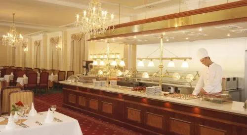 Restaurant/places to eat in Parkhotel Richmond