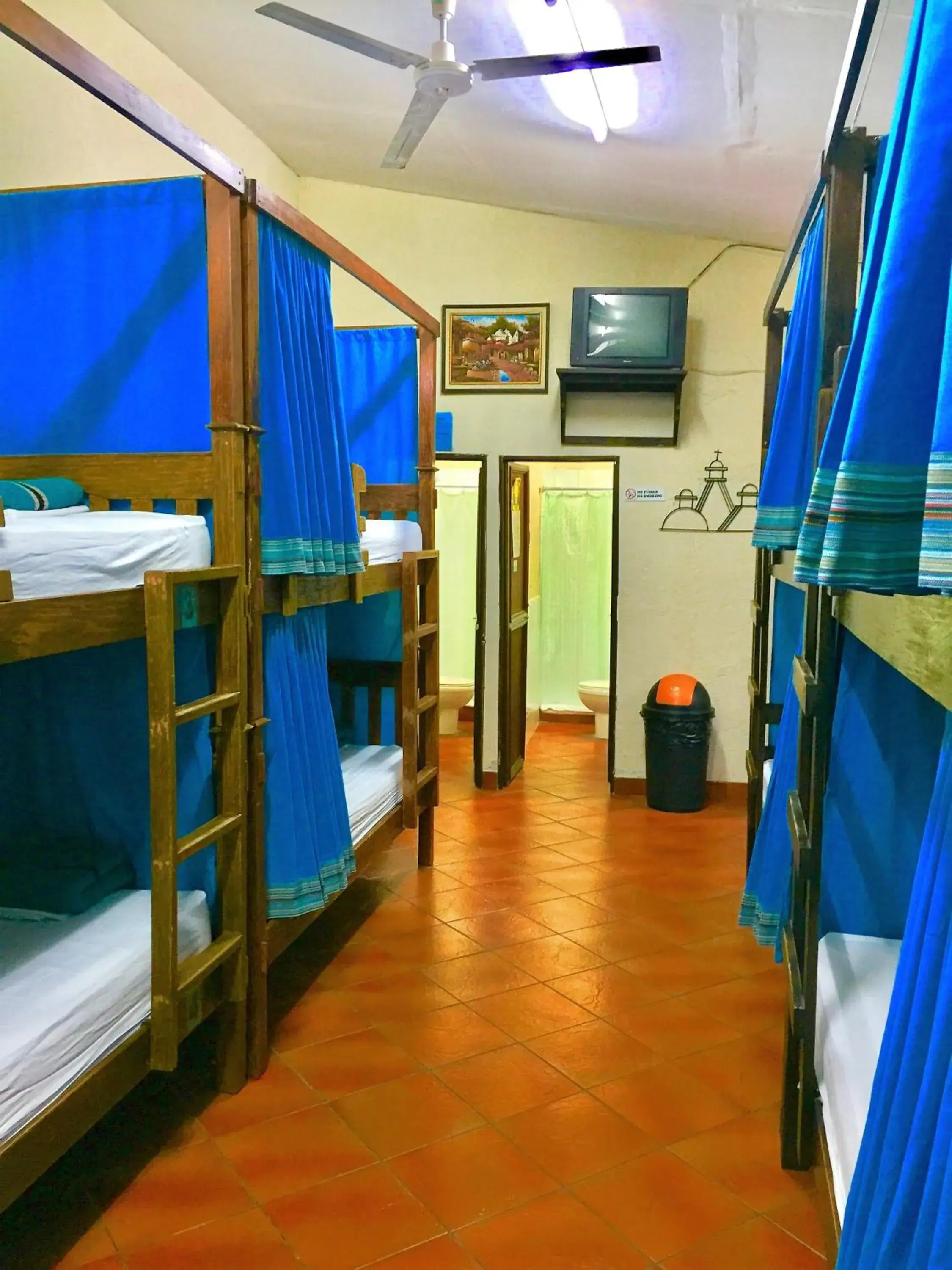Single Bed in Dormitory Room in Hostal Antigua Single Bed in Dormitory Room in Hostal Antigua