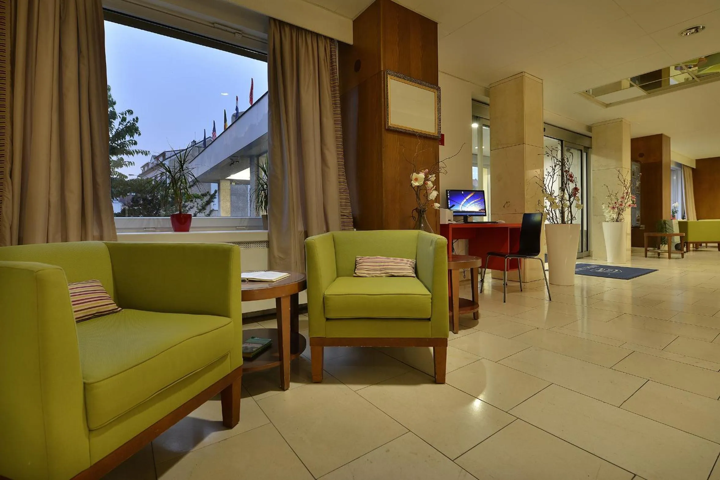 Lobby or reception in Hotel Grand Litava Beroun
